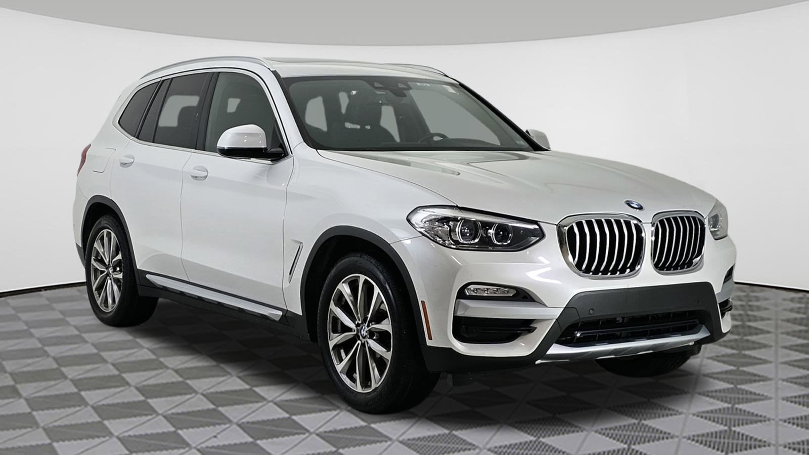 2019 BMW X3 30i's photo