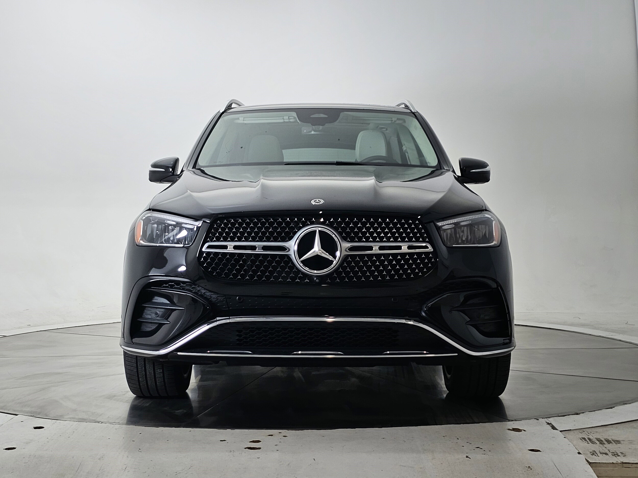2024 Mercedes Benz GLE 350 4MATIC photo 2