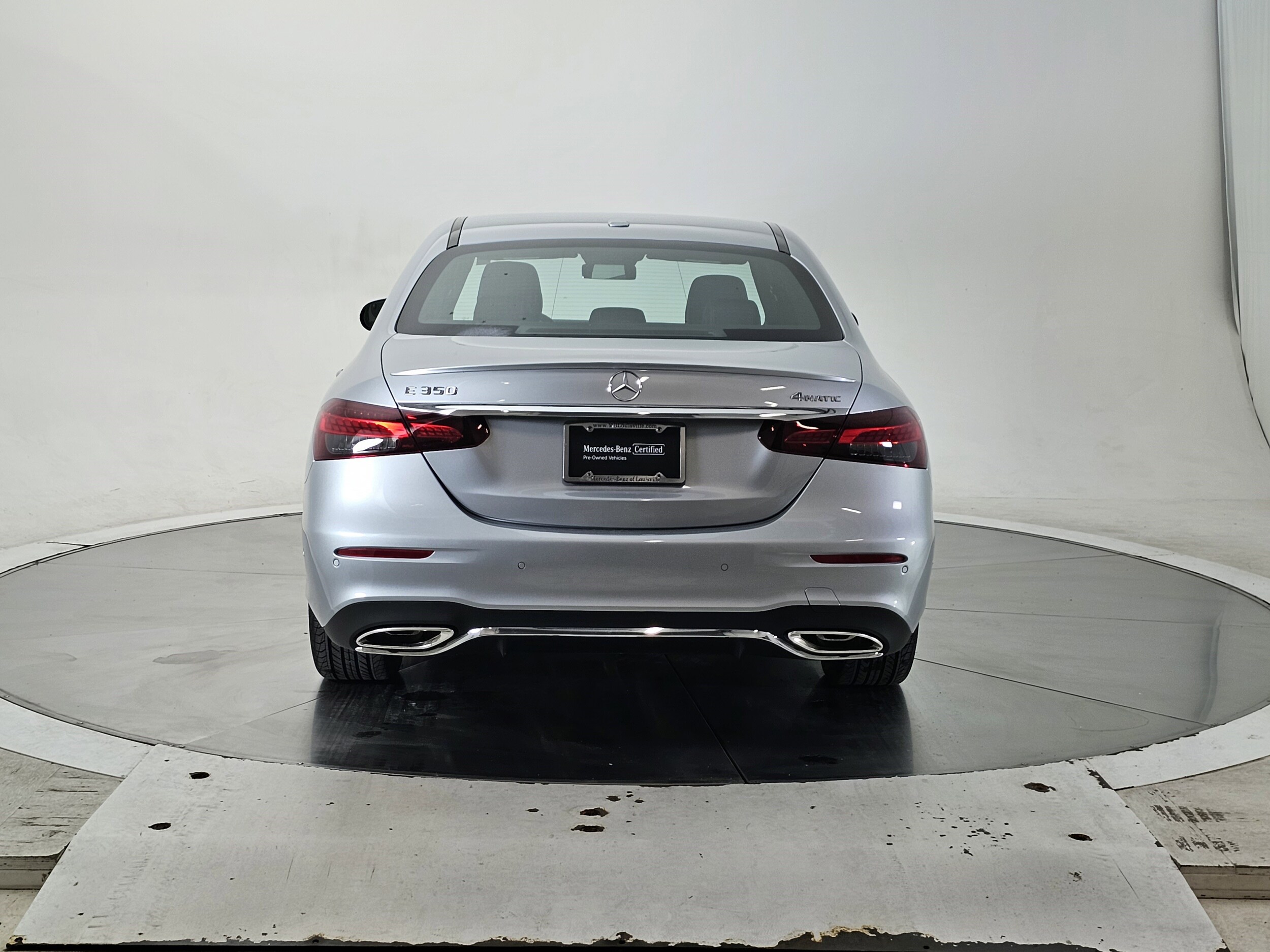 2023 Mercedes Benz E 350 4MATIC Sedan photo 4