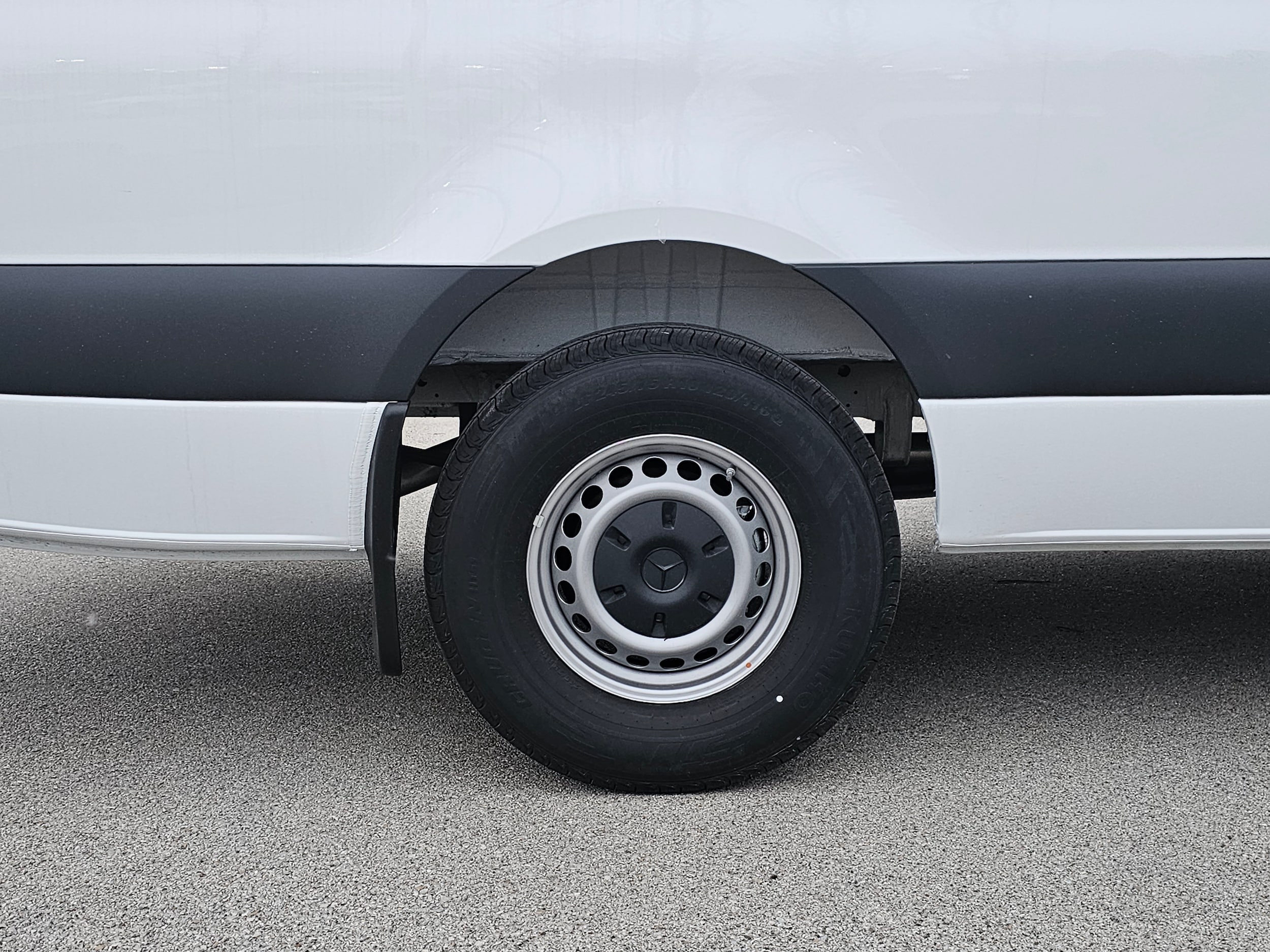 2025 Mercedes-Benz Sprinter Cargo Van Base - Photo 18