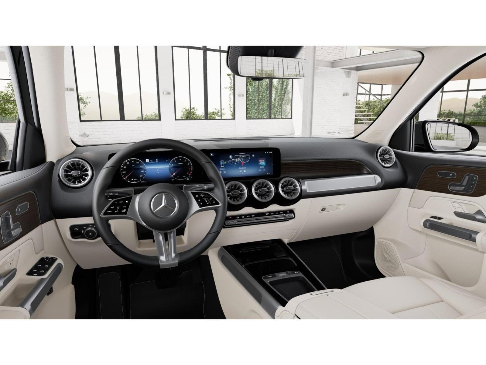 2026 Mercedes Benz GLB 250 4MATIC photo 3