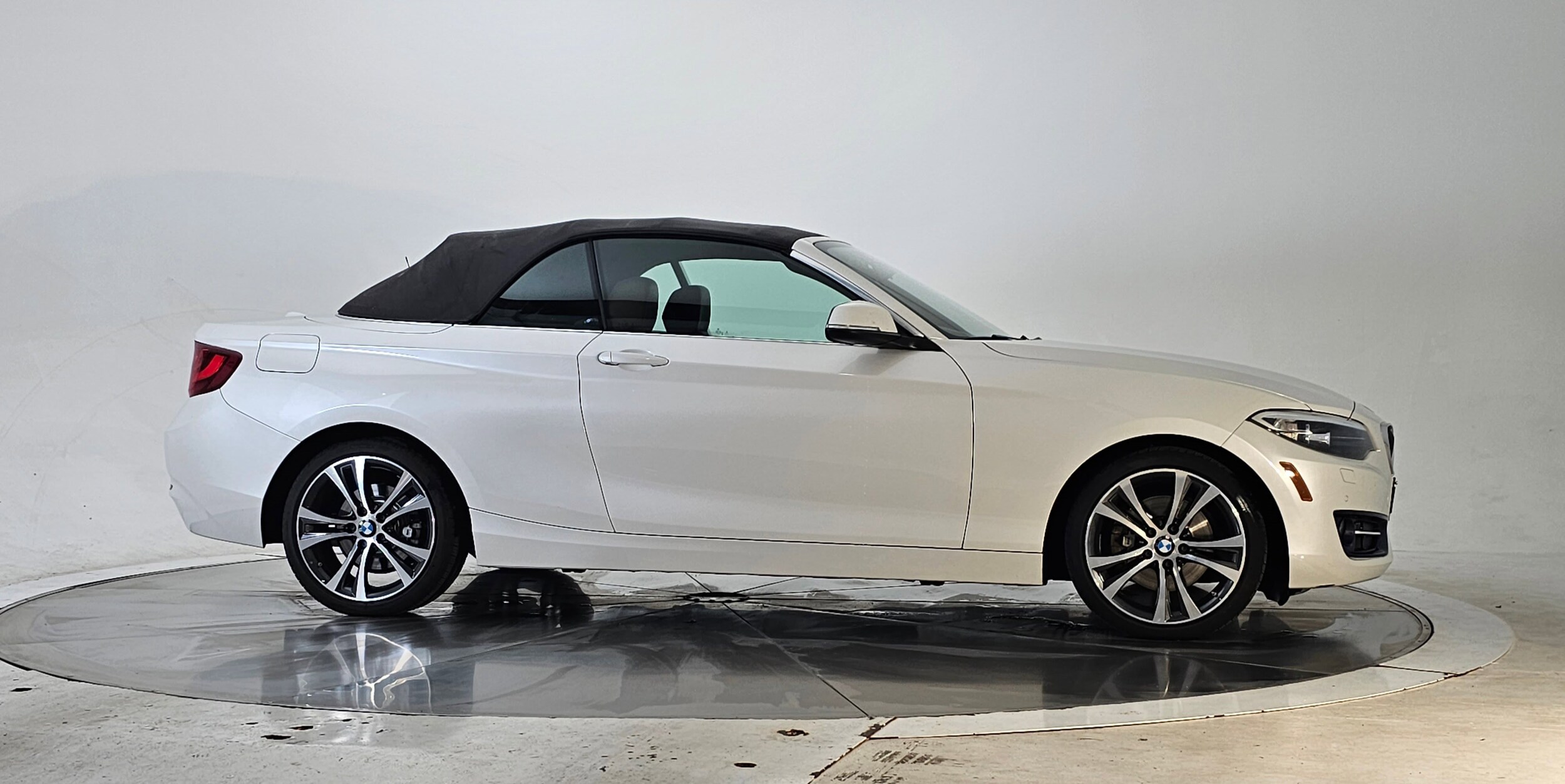 2016 Bmw 228i Convertible photo 3