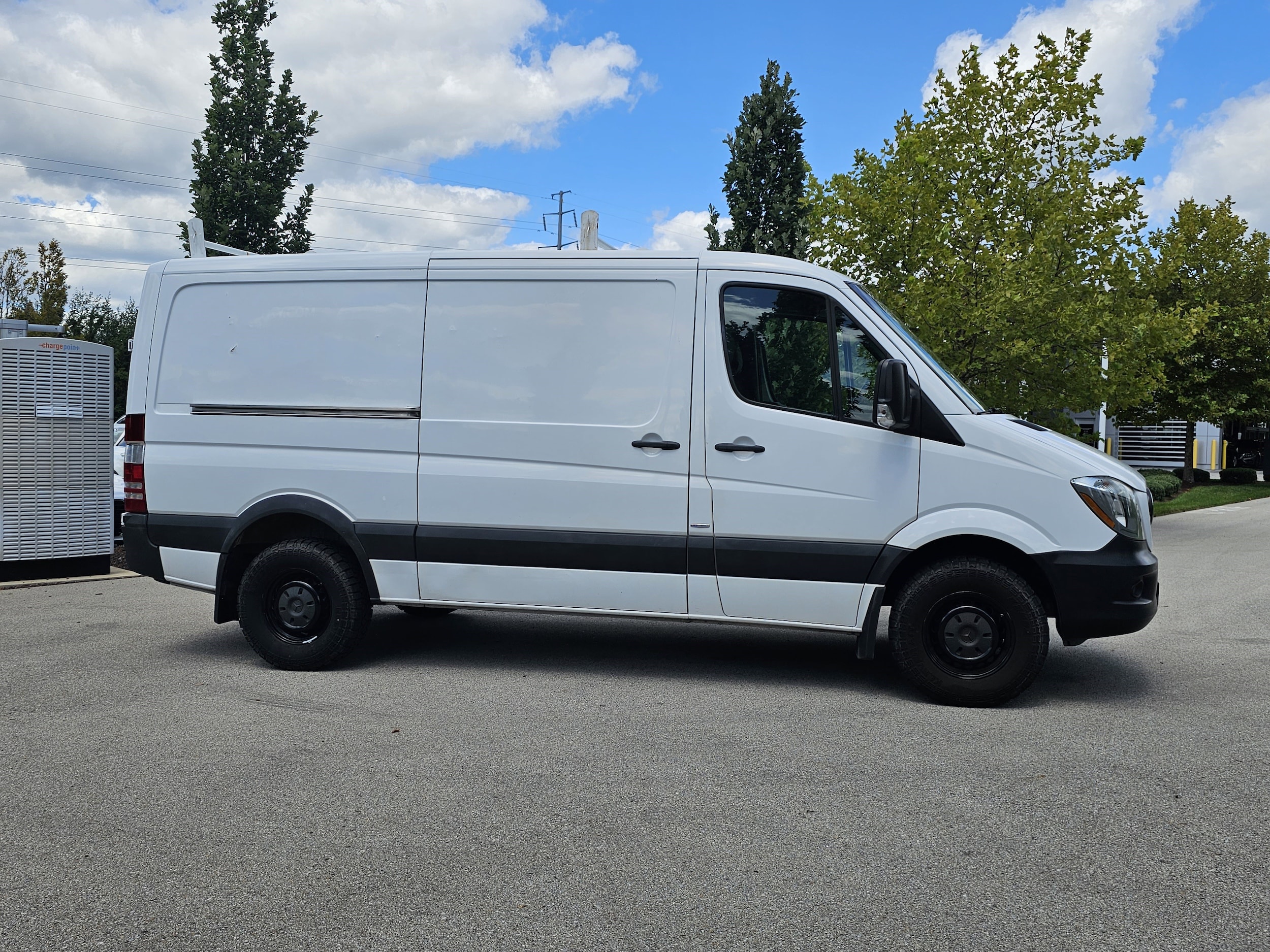 Used 2016 Mercedes-Benz Sprinter Cargo Van Base with VIN WD3PE7DD5GP314874 for sale in Saint Matthews, KY