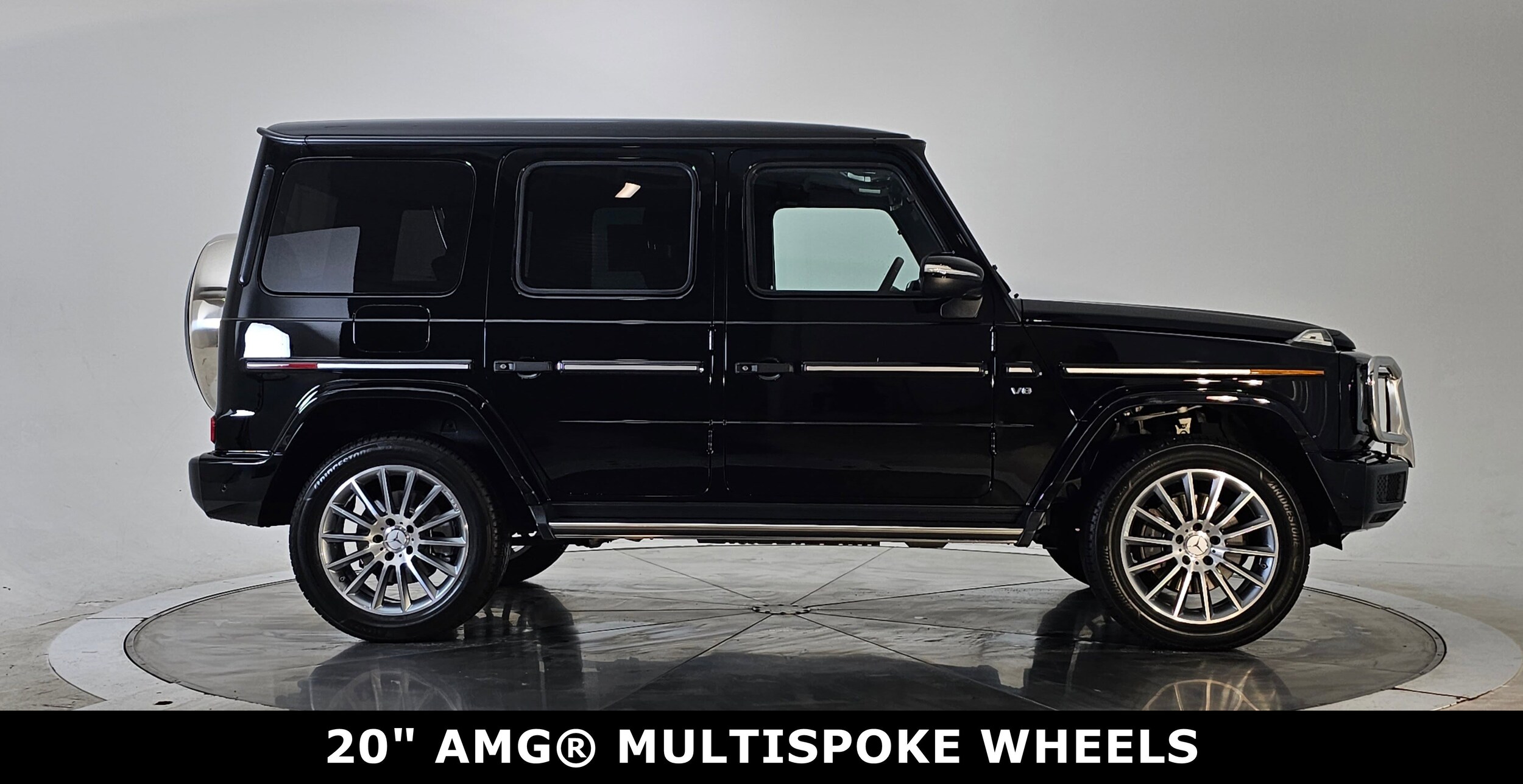 2023 Mercedes Benz G 550 photo 3