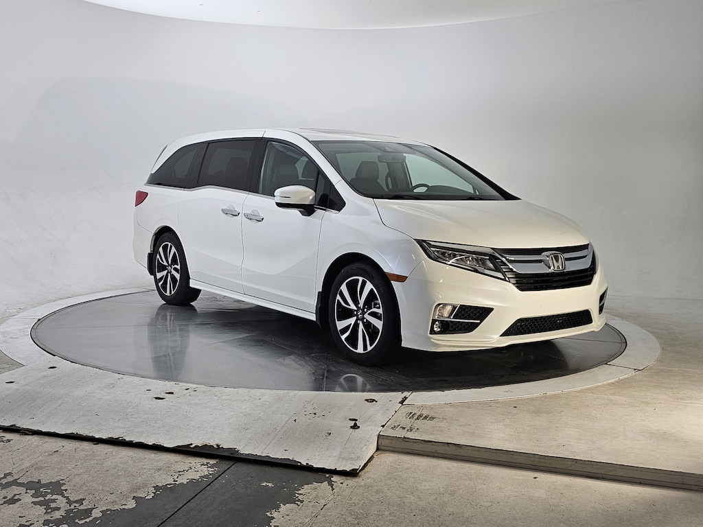 Used 2018 Honda Odyssey Elite Van