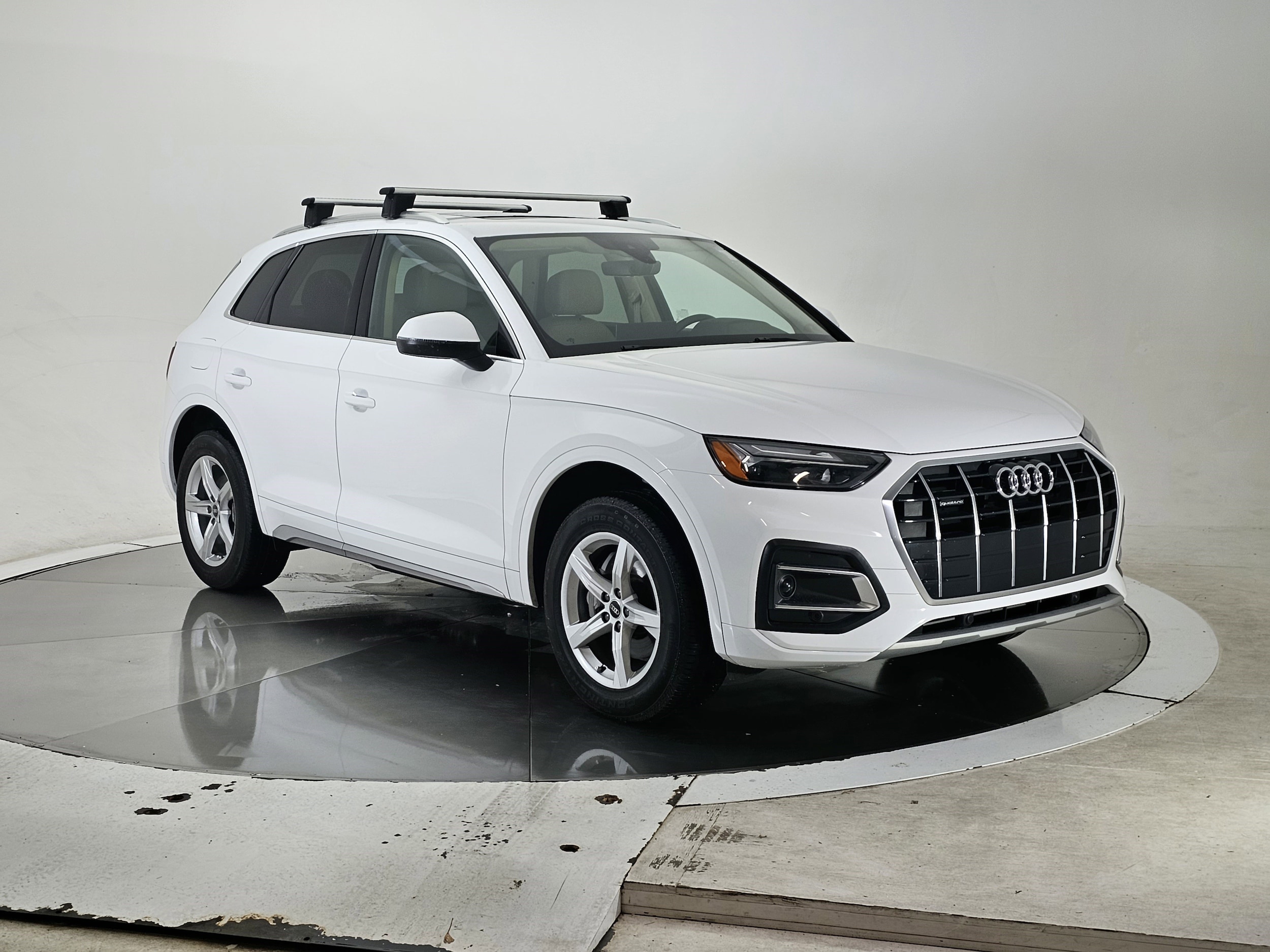 2024 Audi Q5 Premium's photo