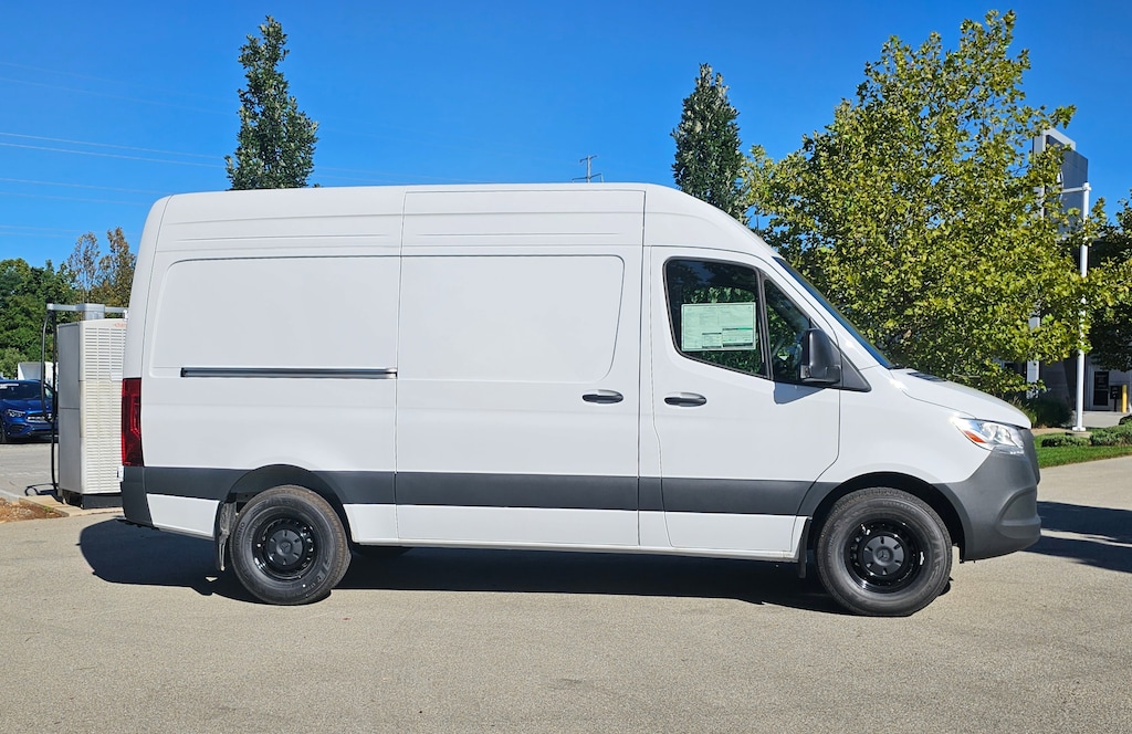 New 2025 Mercedes-Benz Sprinter 2500 Cargo 144 WB Van Cargo Van