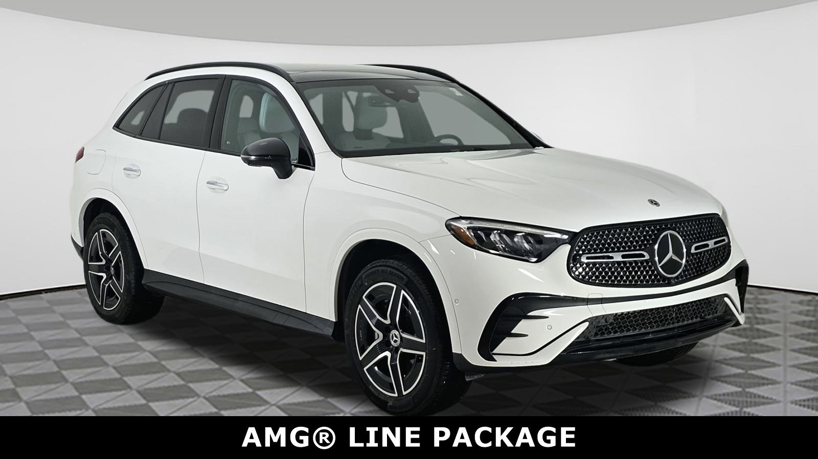 2025 Mercedes-Benz GLC Base's photo