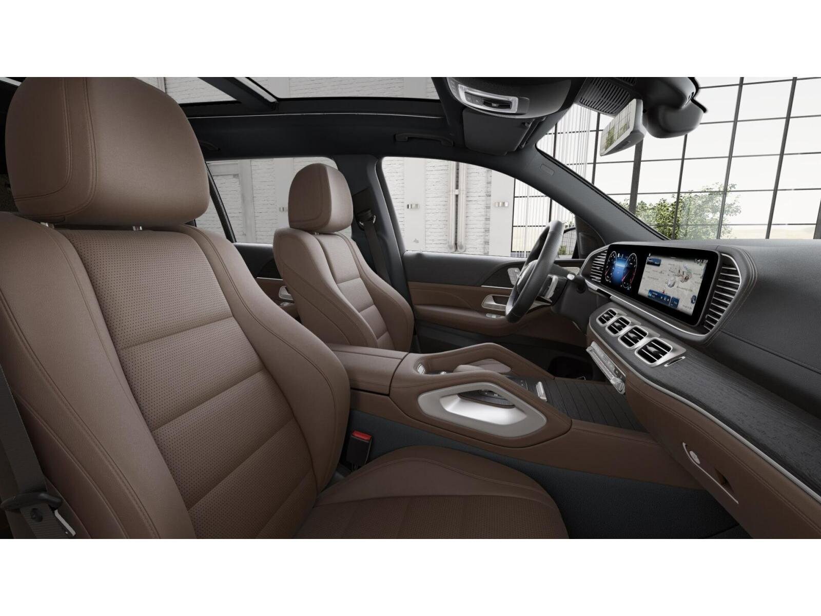 2026 Mercedes Benz GLS 450 4MATIC photo 4