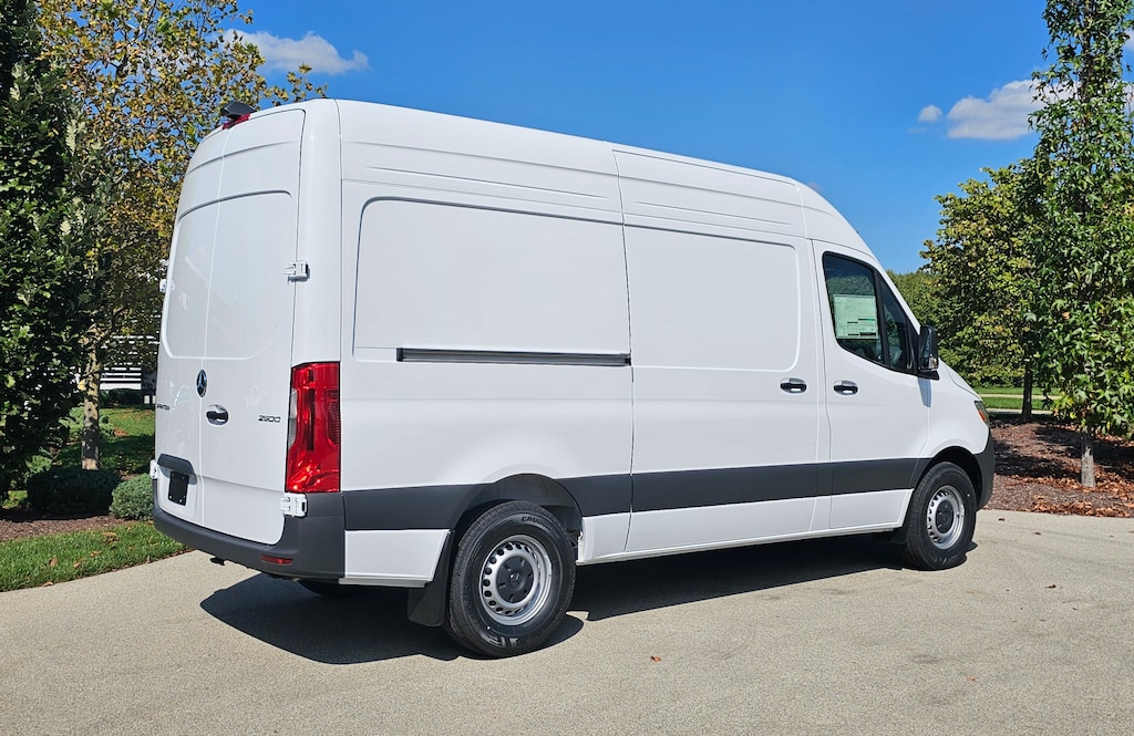 New 2025 Mercedes-Benz Sprinter 2500 Cargo 144 WB Van Cargo Van