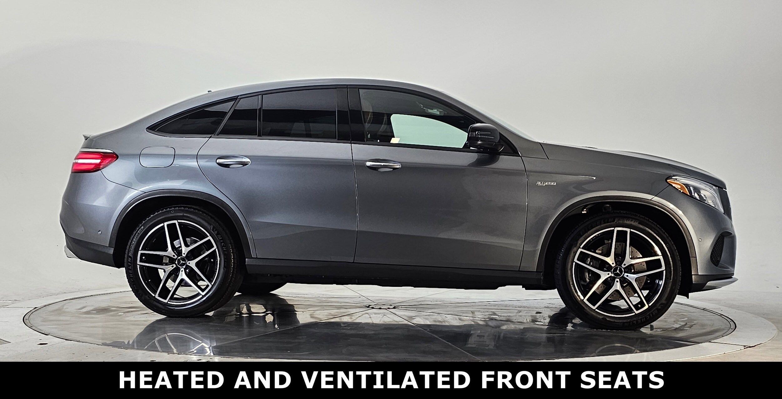 2018 Mercedes Benz GLE AMG 43 4MATIC photo 2