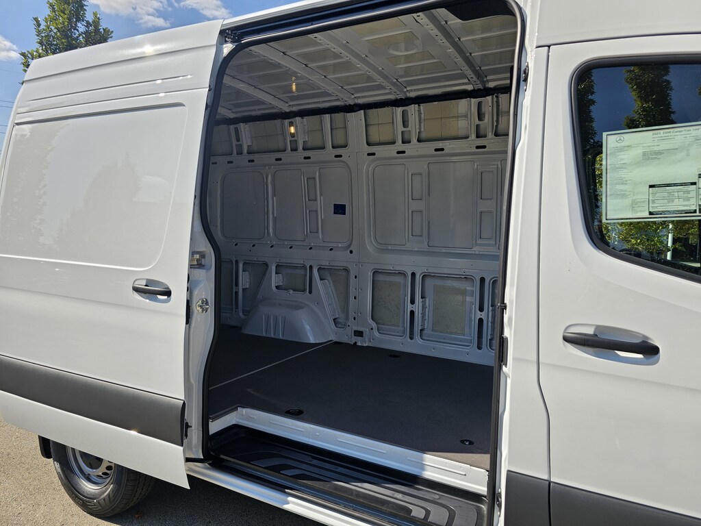 New 2025 Mercedes-Benz Sprinter 2500 Cargo 144 WB Van Cargo Van