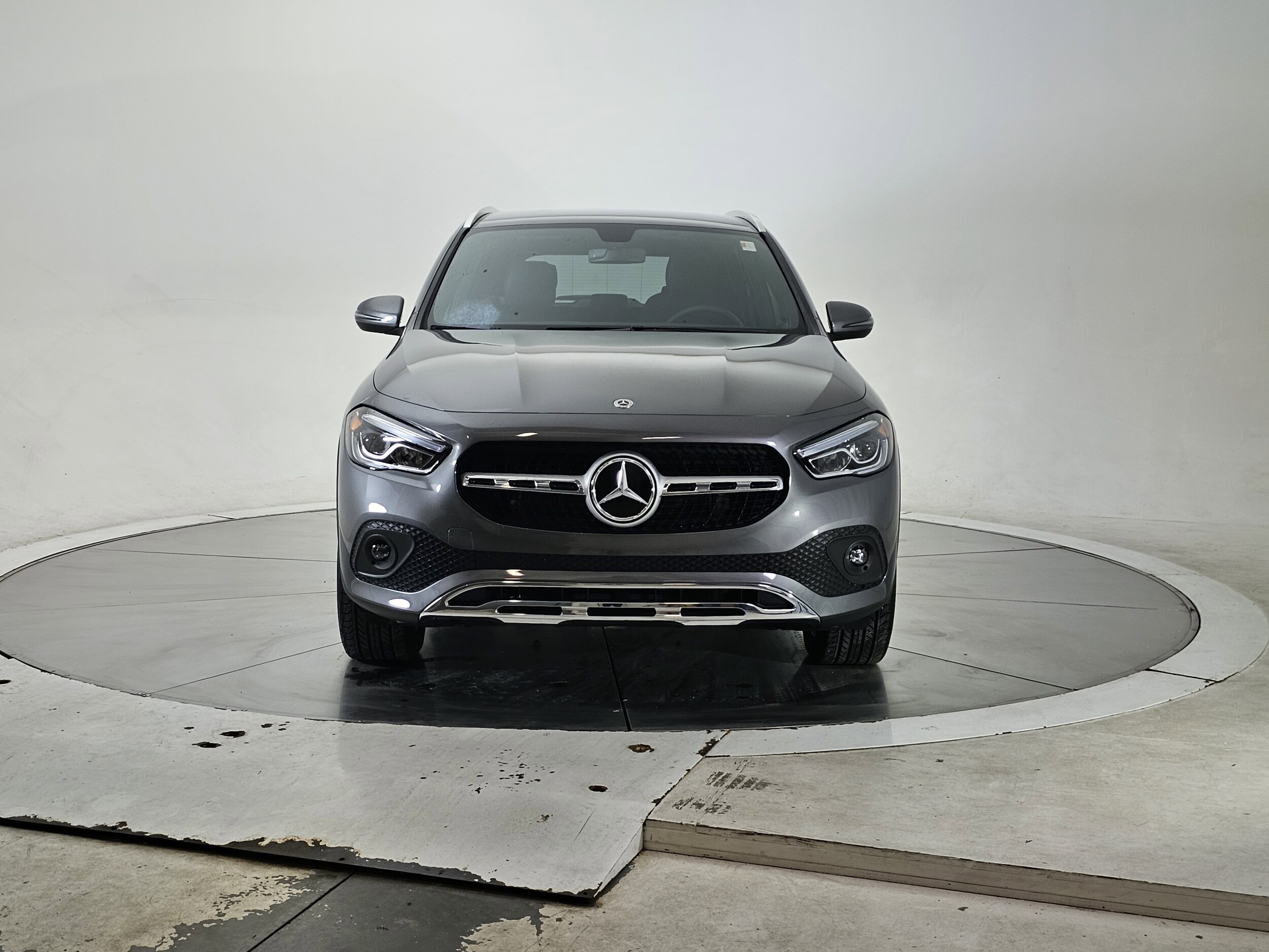 2023 Mercedes Benz GLA 250 4MATIC photo 4