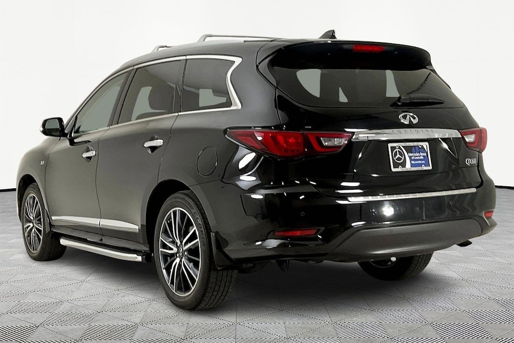 Used 2018 INFINITI QX60 SUV