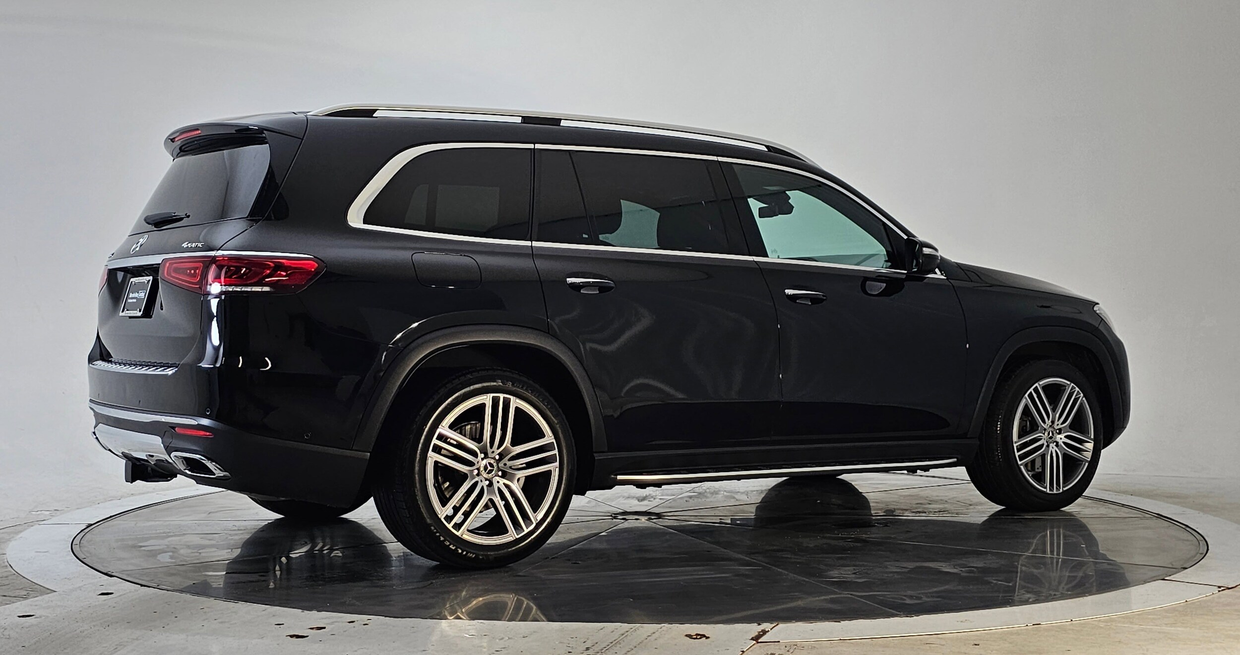 2020 Mercedes Benz GLS 450 4MATIC photo 2
