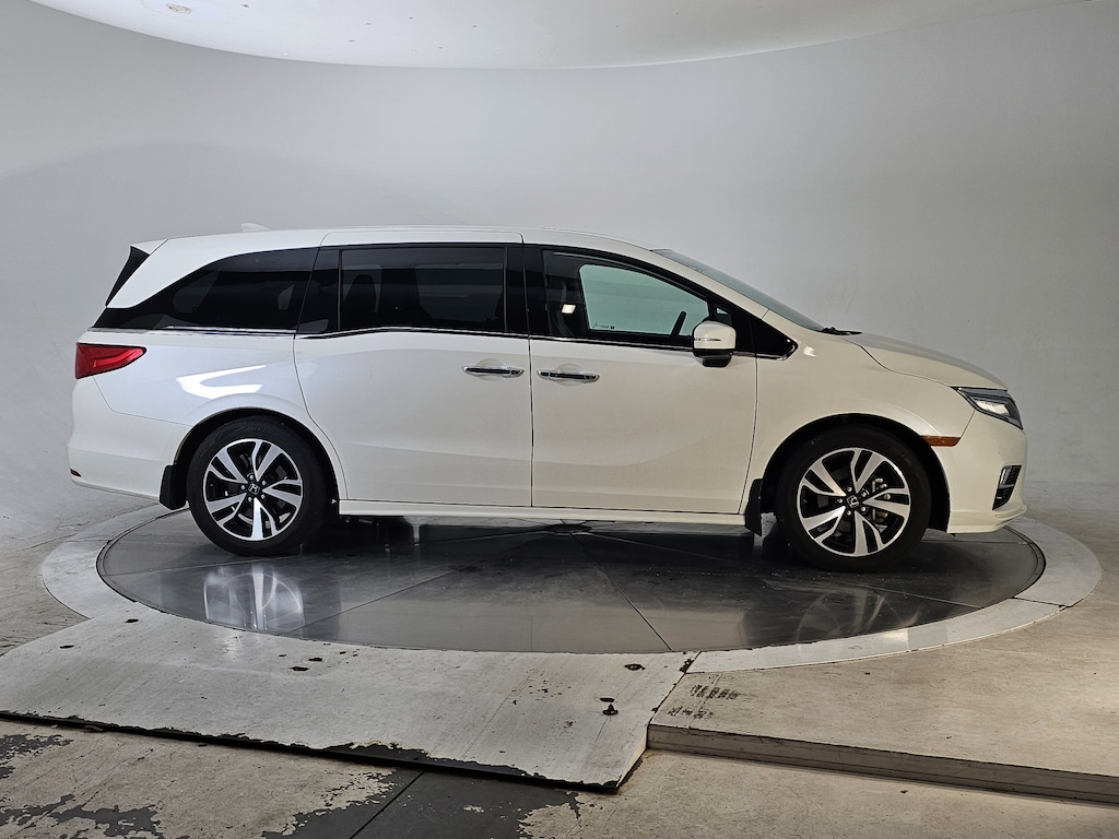 Used 2018 Honda Odyssey Elite Van