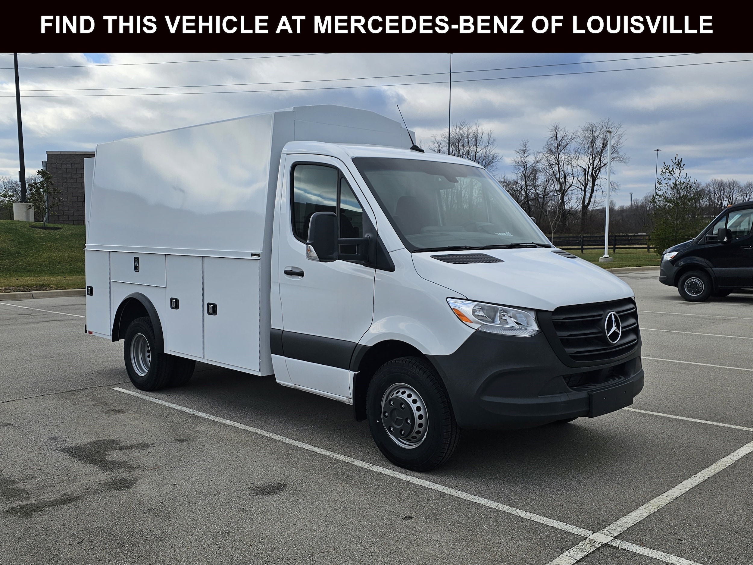 2024 Mercedes-Benz Sprinter Cab Chassis Base's photo