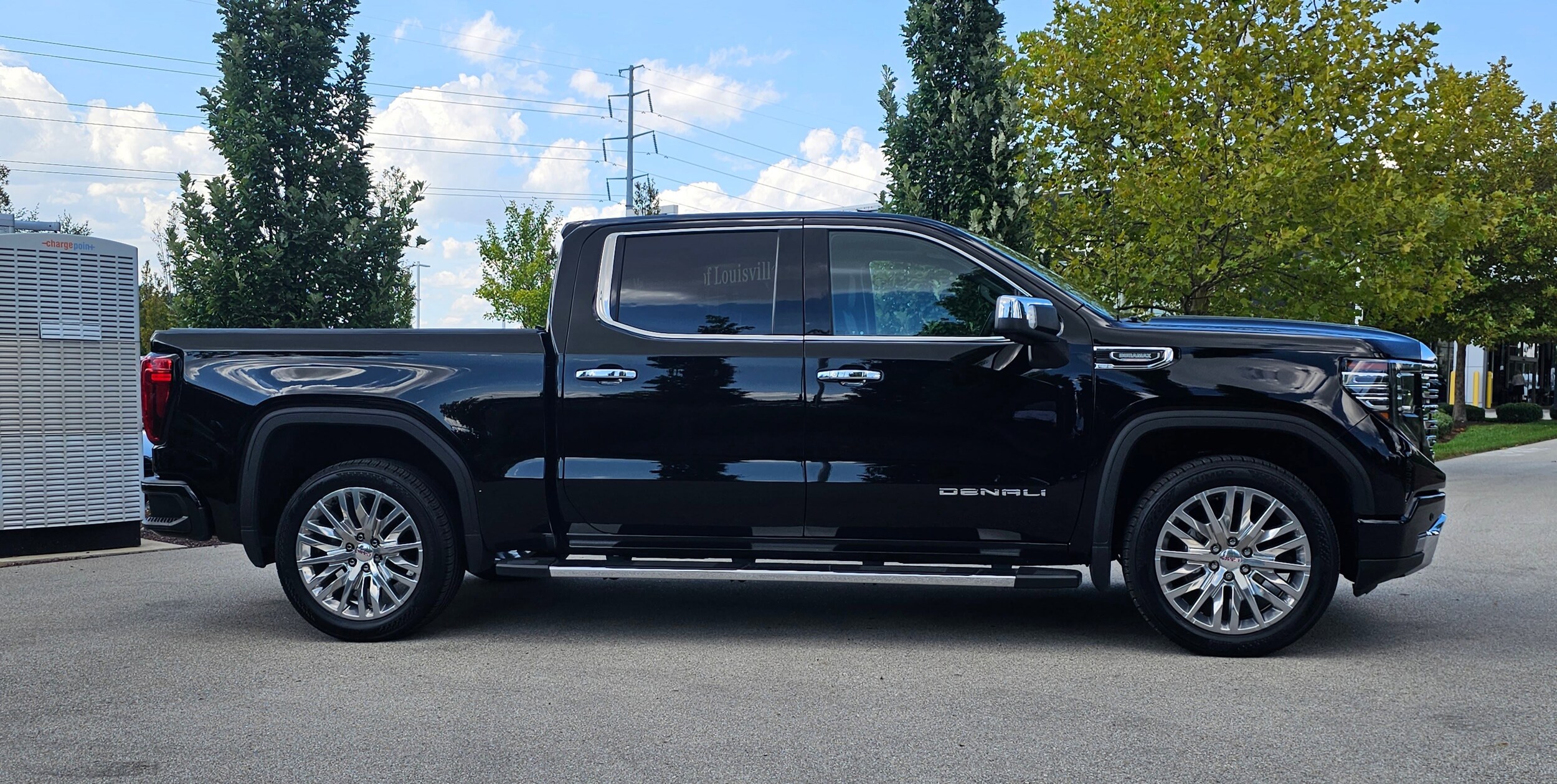 2022 Gmc Sierra 1500 Denali photo 2