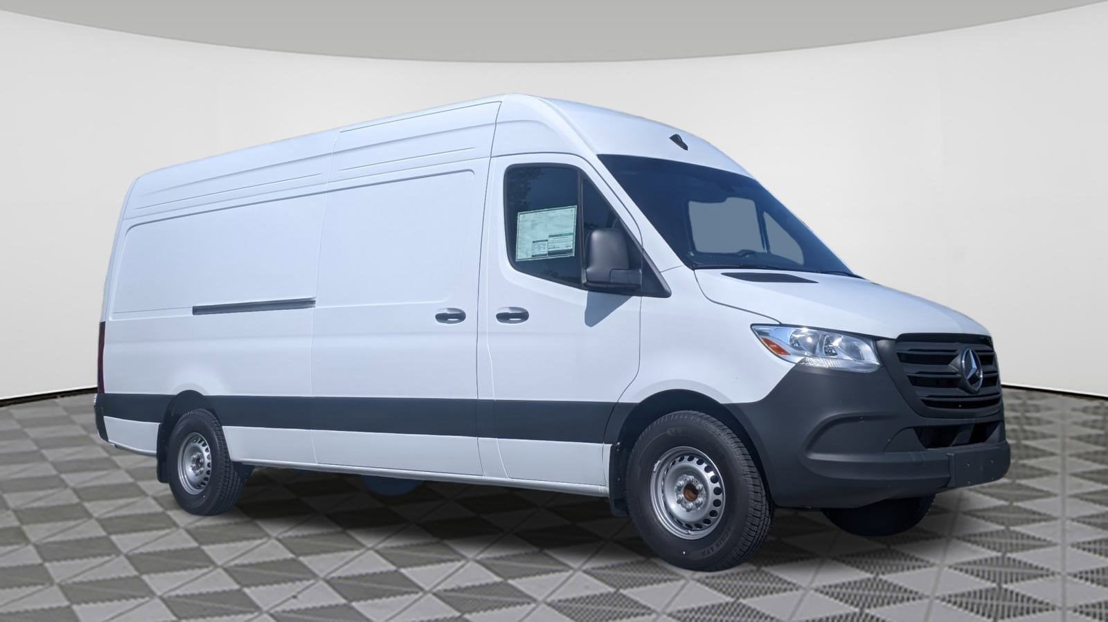 2024 Mercedes-Benz Sprinter Cargo Van