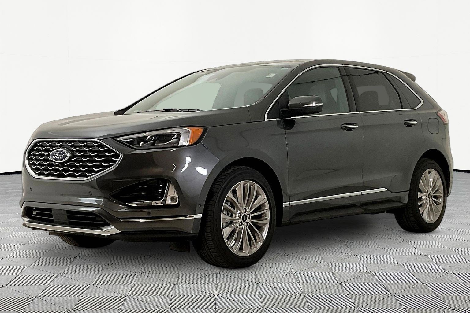 2020 Ford Edge Titanium AWD's photo
