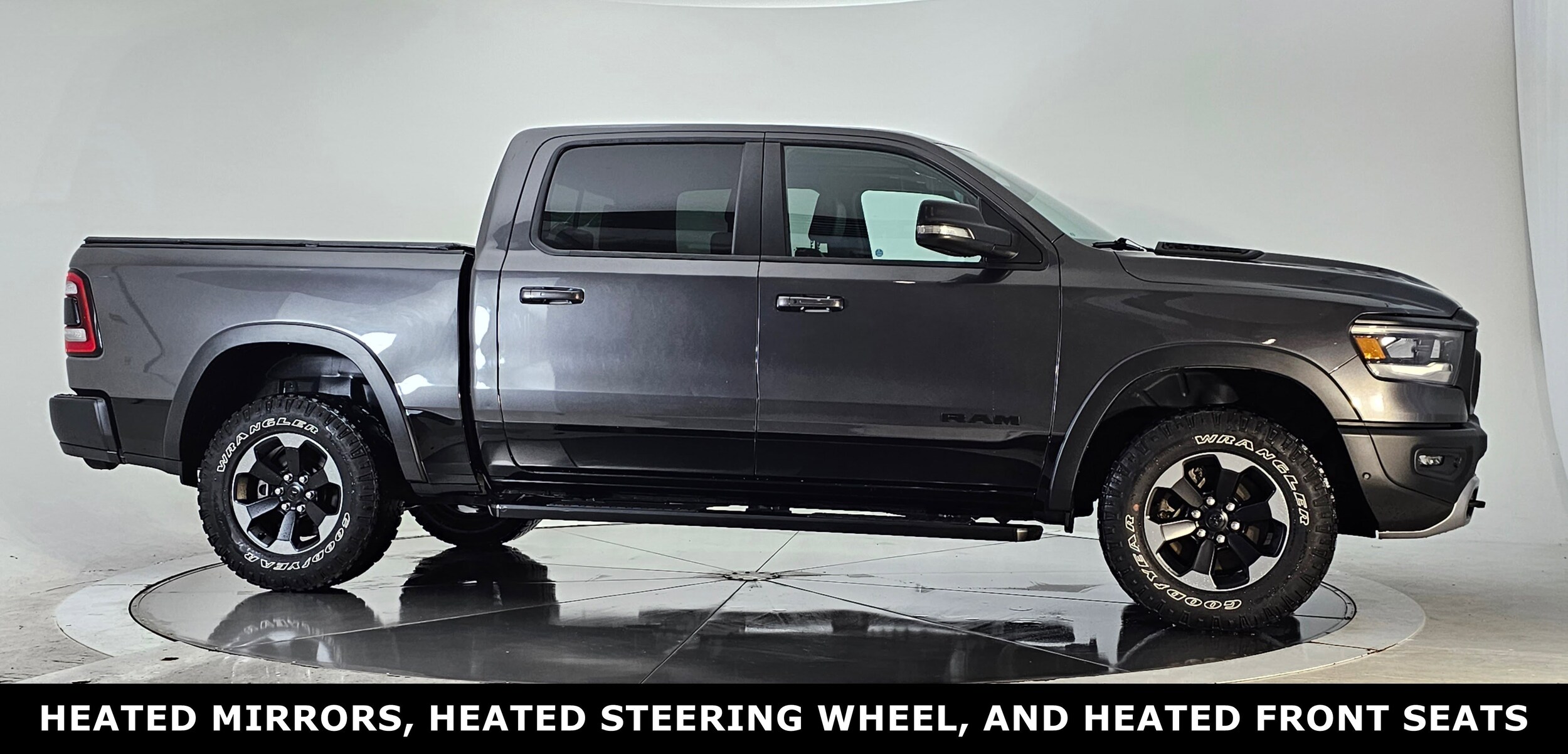 2019 Ram 1500 Rebel photo 3