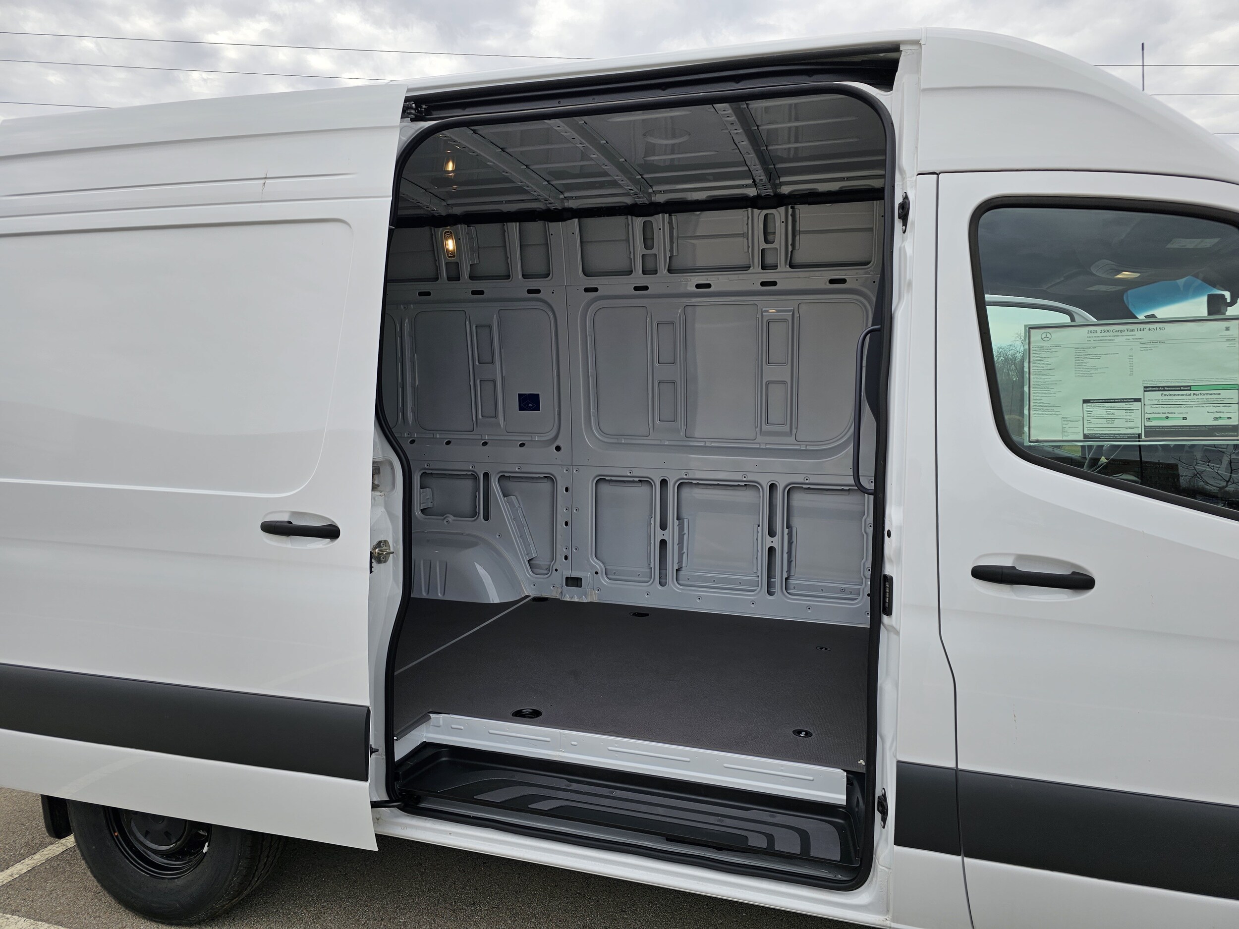 2025 Mercedes-Benz Sprinter Cargo Van Base - Photo 25