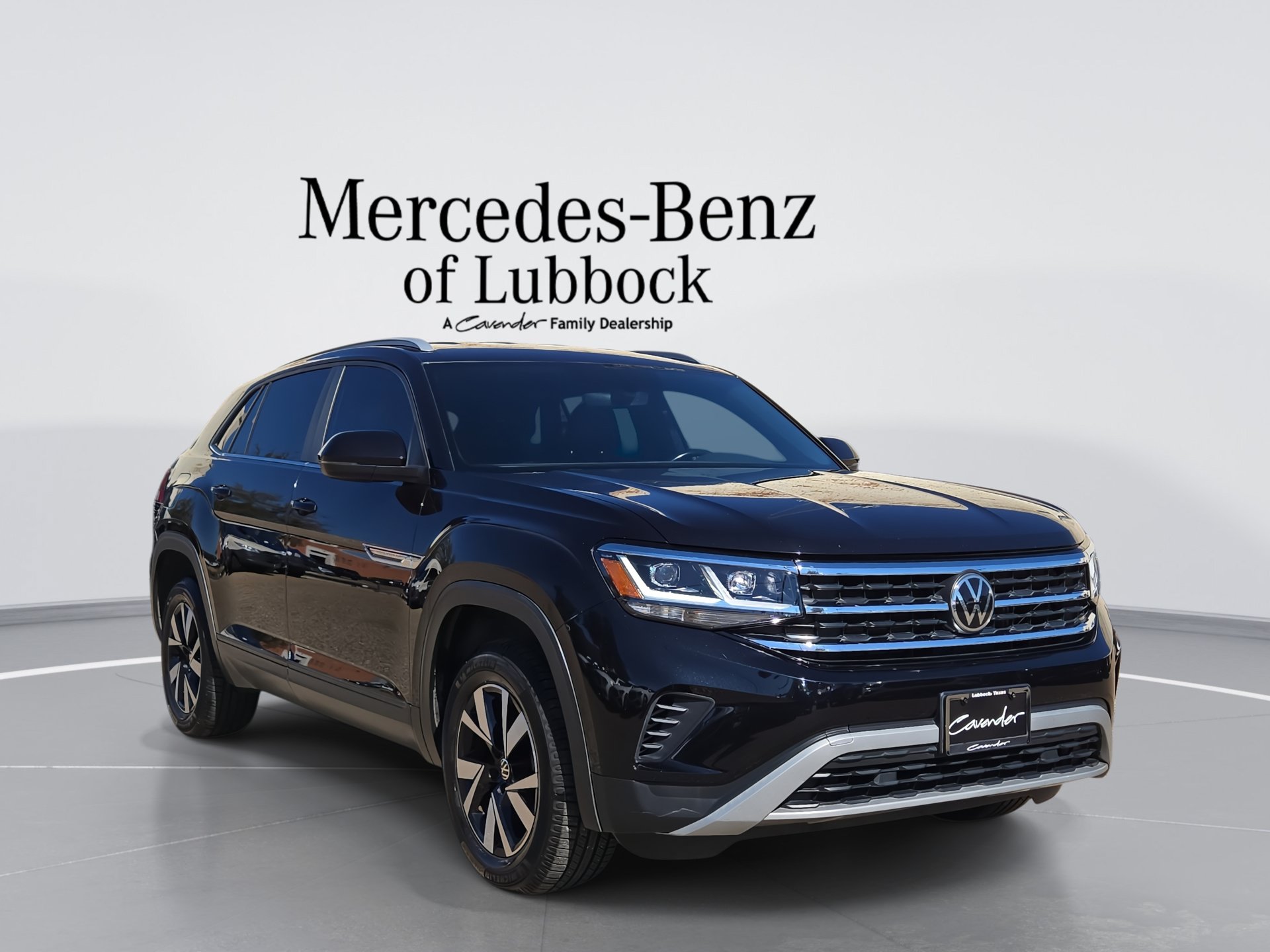 Used 2020 Volkswagen Atlas Cross Sport 2.0T SE SUV