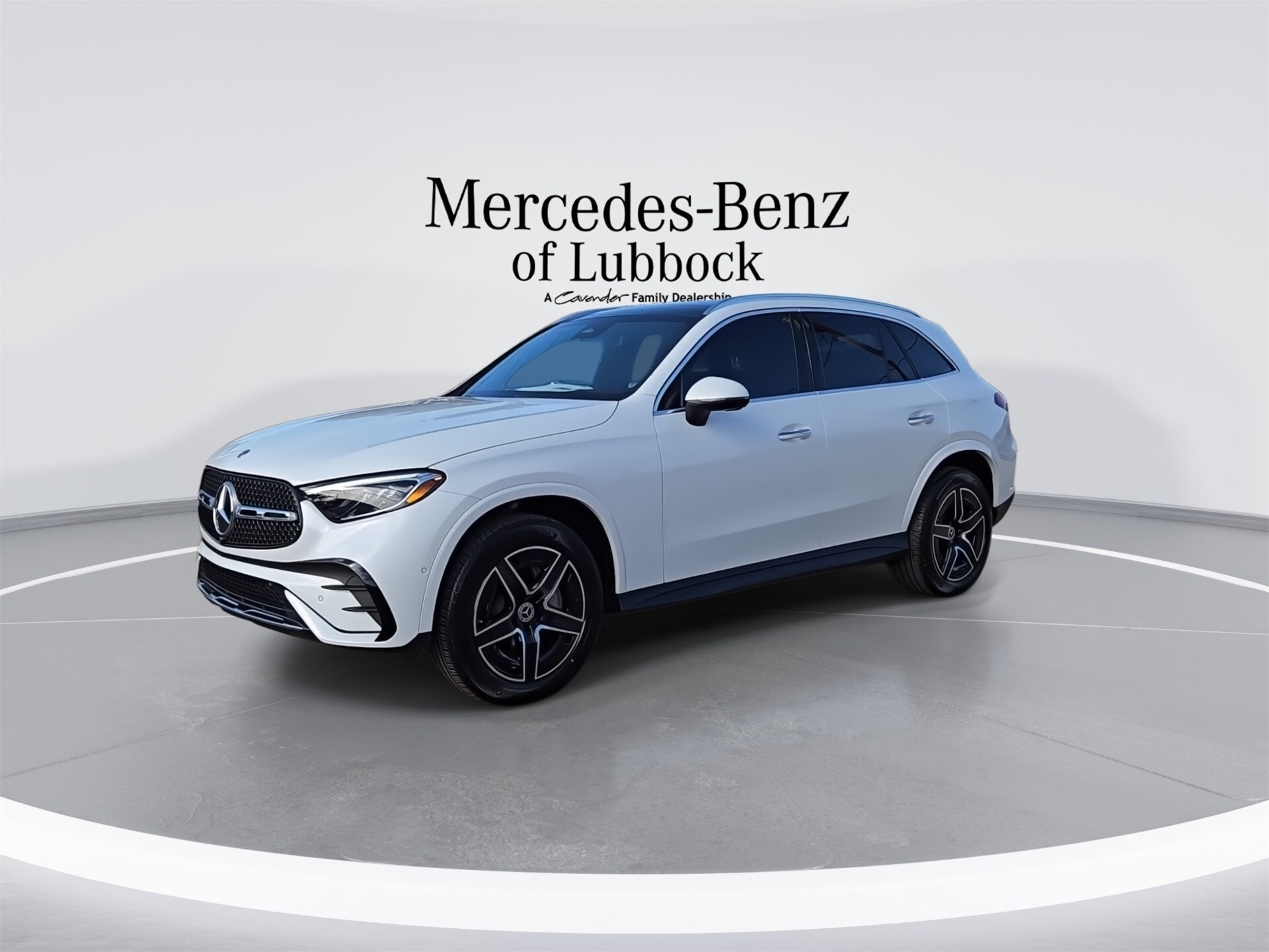 2026 Mercedes Benz GLC 300 4MATIC photo 4