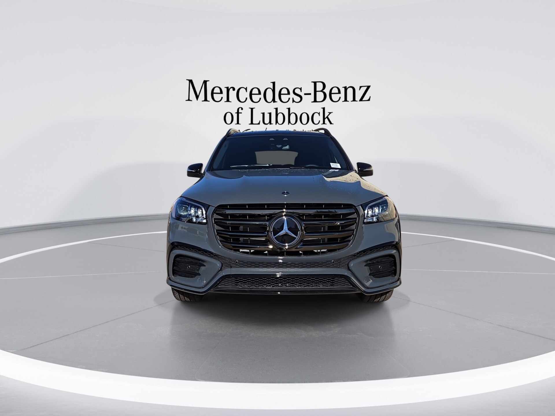 2026 Mercedes Benz GLS 450 4MATIC photo 2