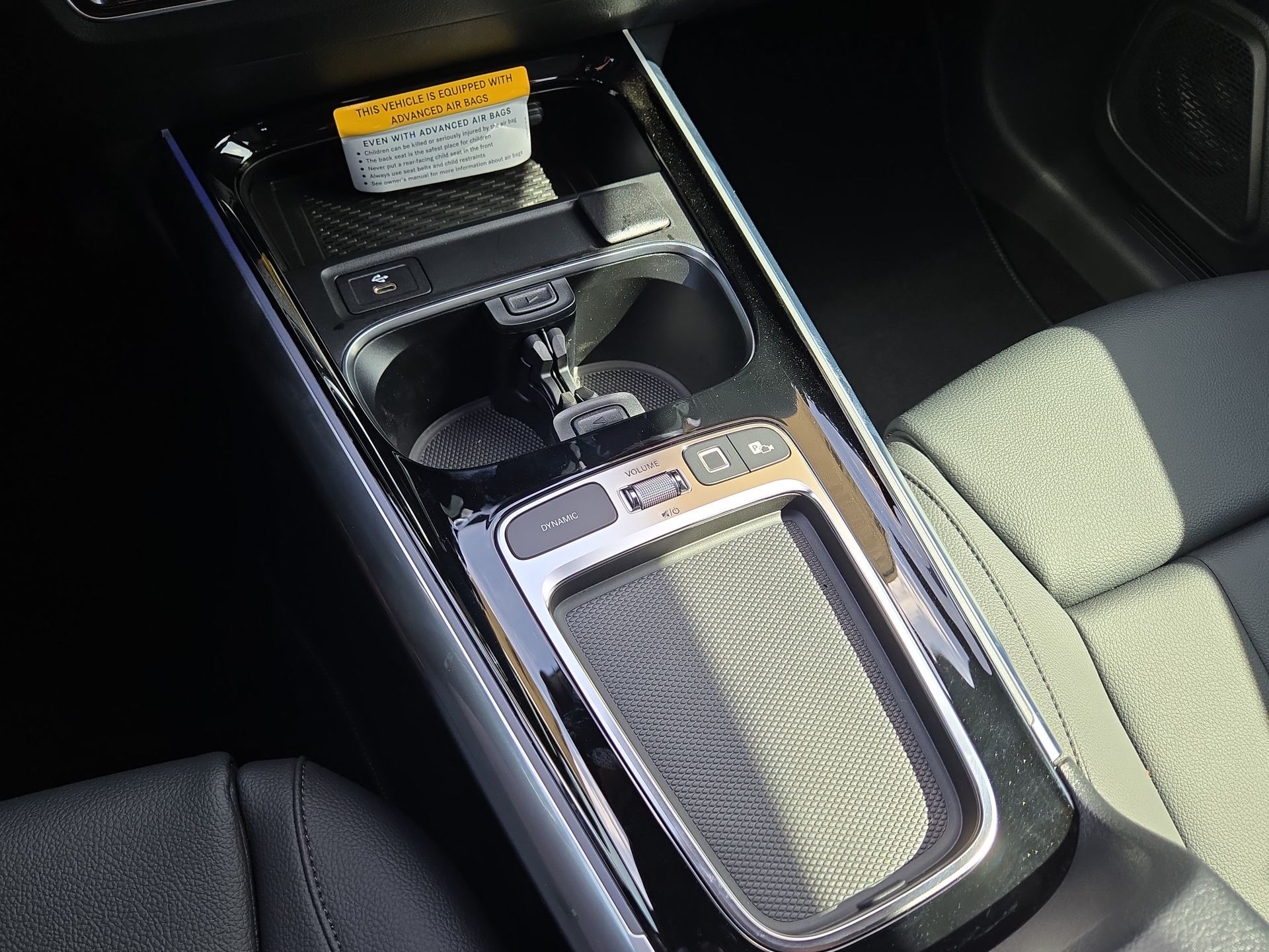 2025 Mercedes-Benz GLA GLA250 - Photo 22