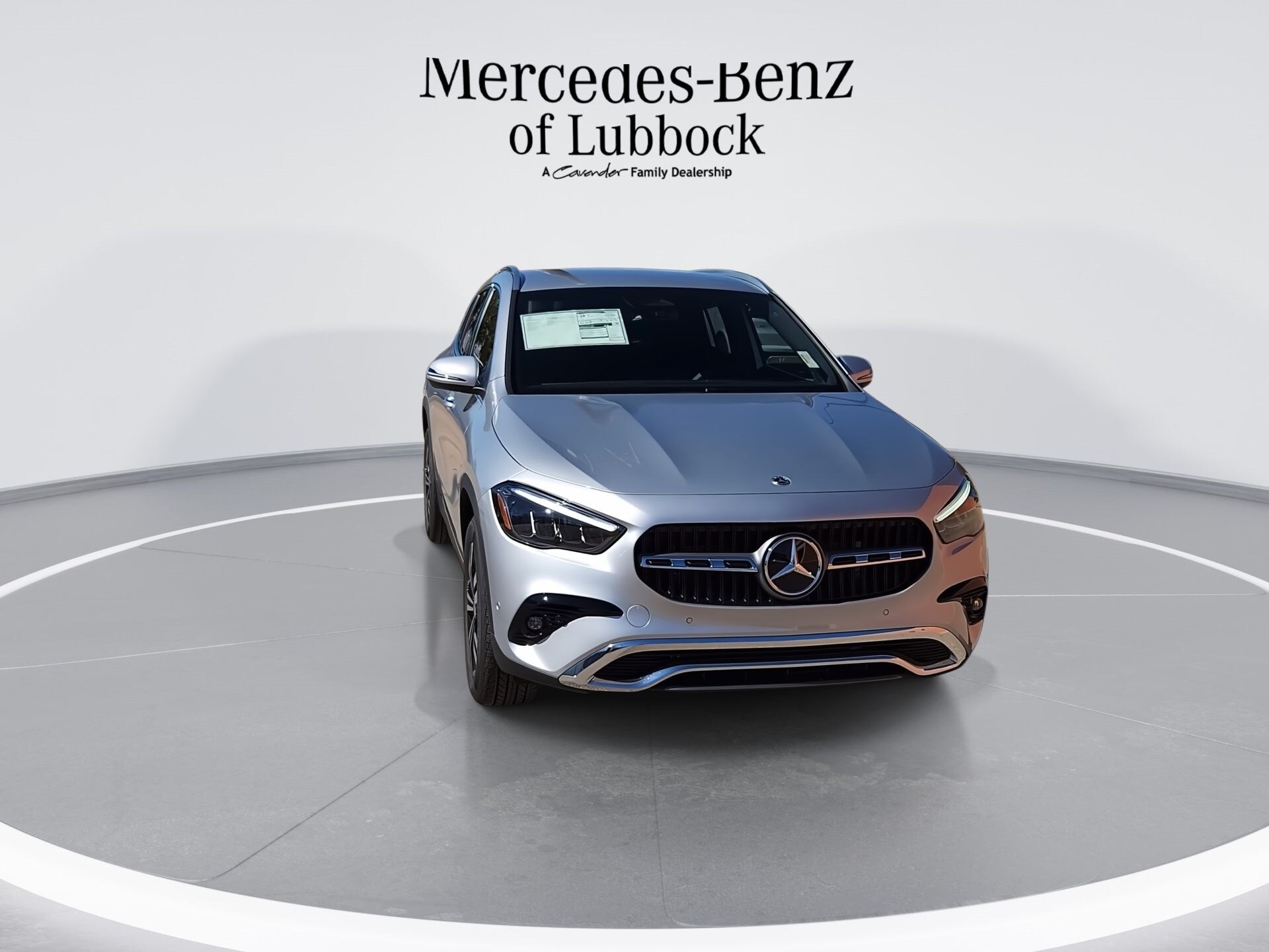 2025 Mercedes Benz GLA 250 4MATIC photo 3
