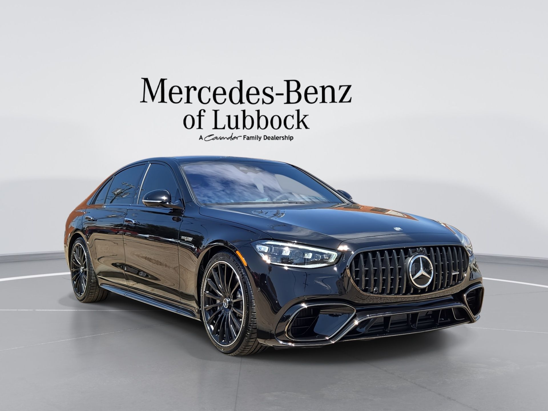 2026 Mercedes-Benz S-Class AMG S 63 E-Performance's photo
