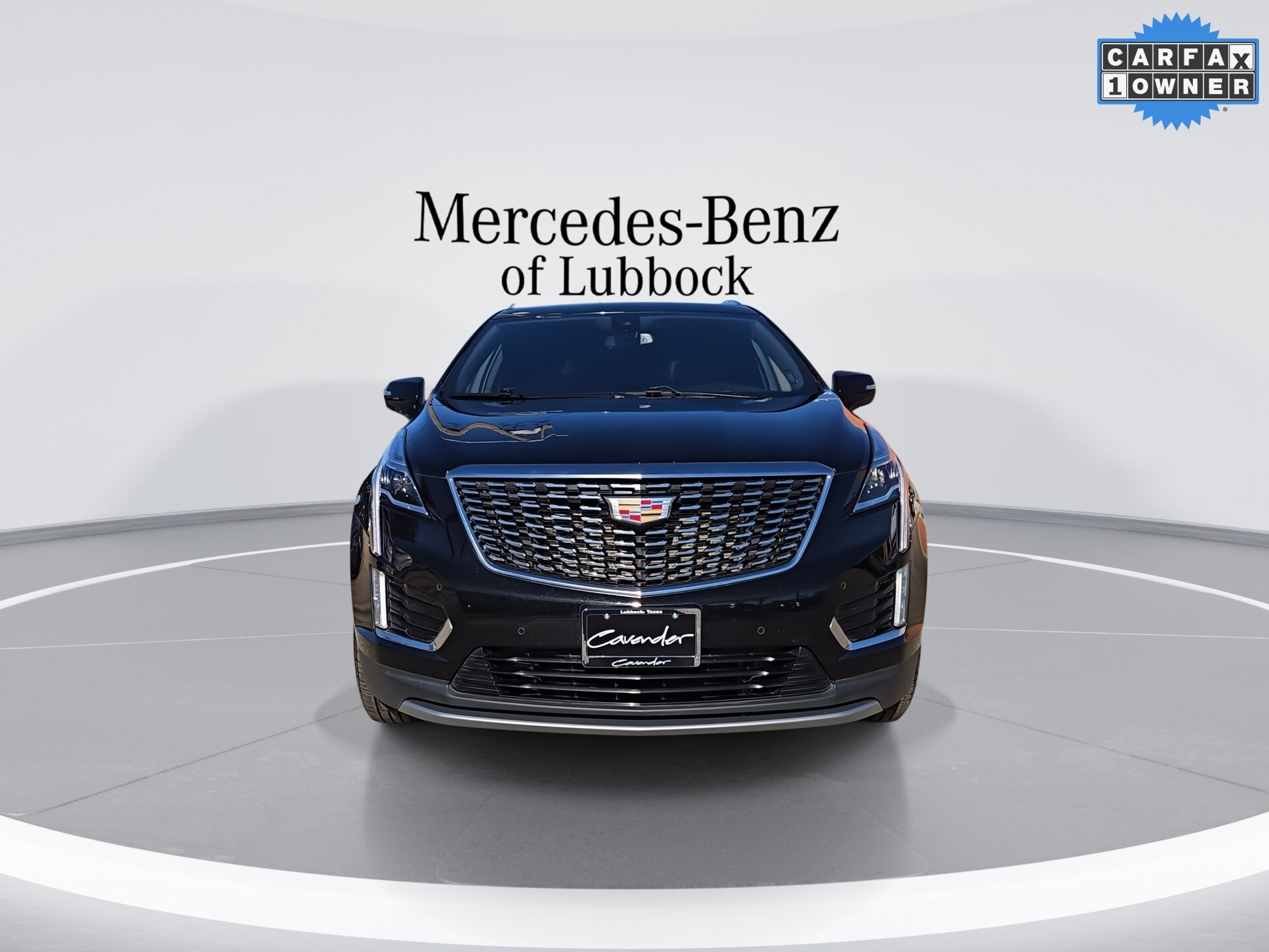 2025 Cadillac XT5 Premium Luxury photo 2