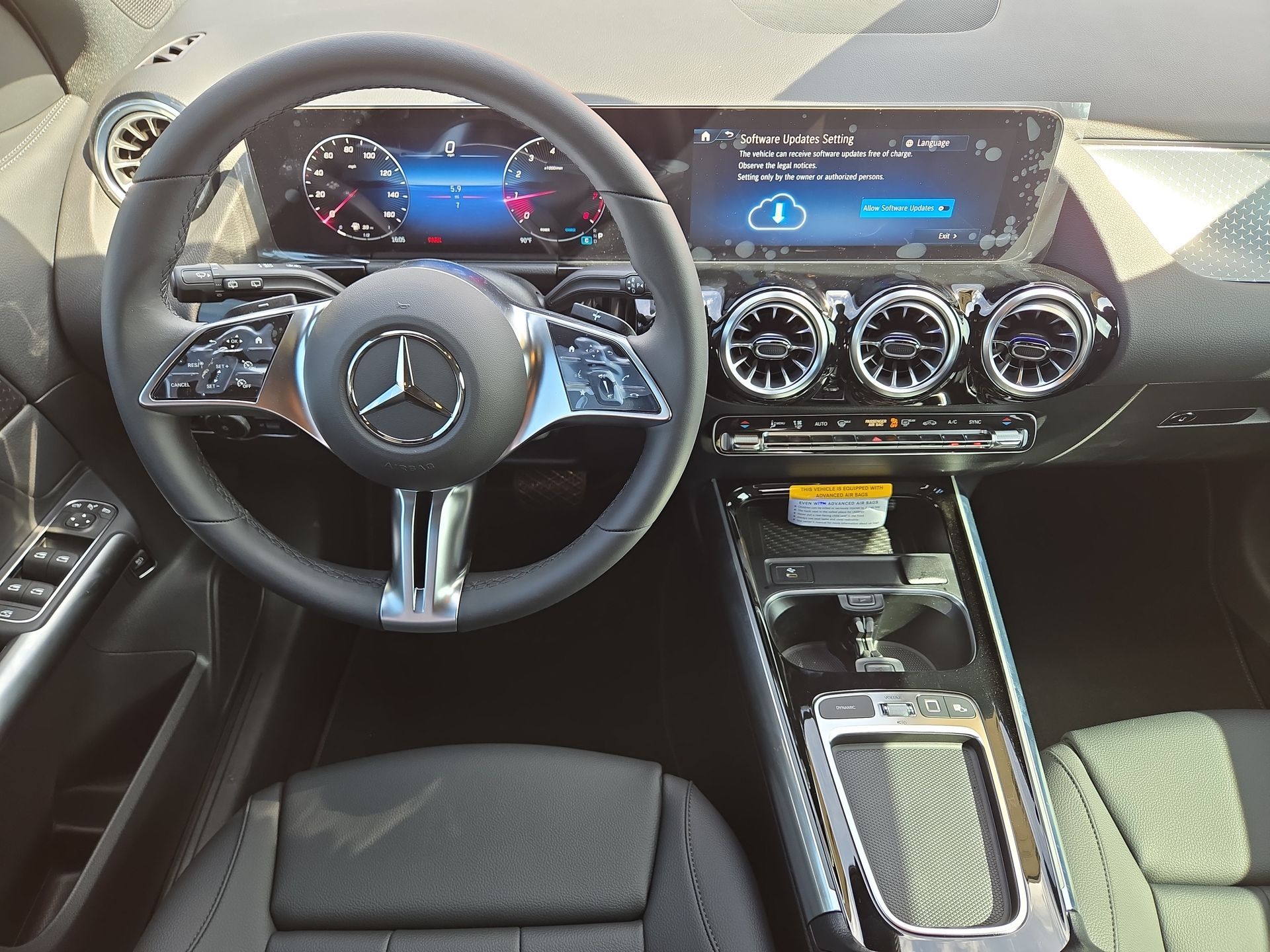 2025 Mercedes-Benz GLA GLA250 - Photo 14
