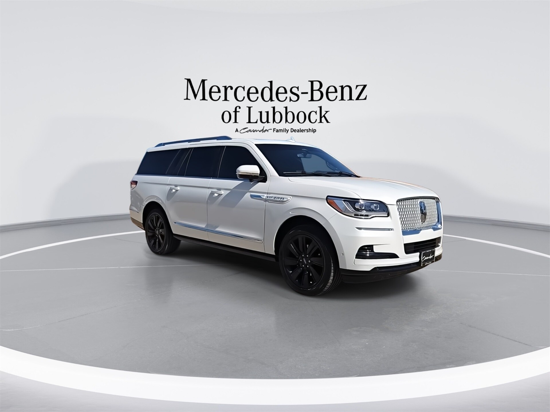 2023 Lincoln Navigator L Reserve photo 2