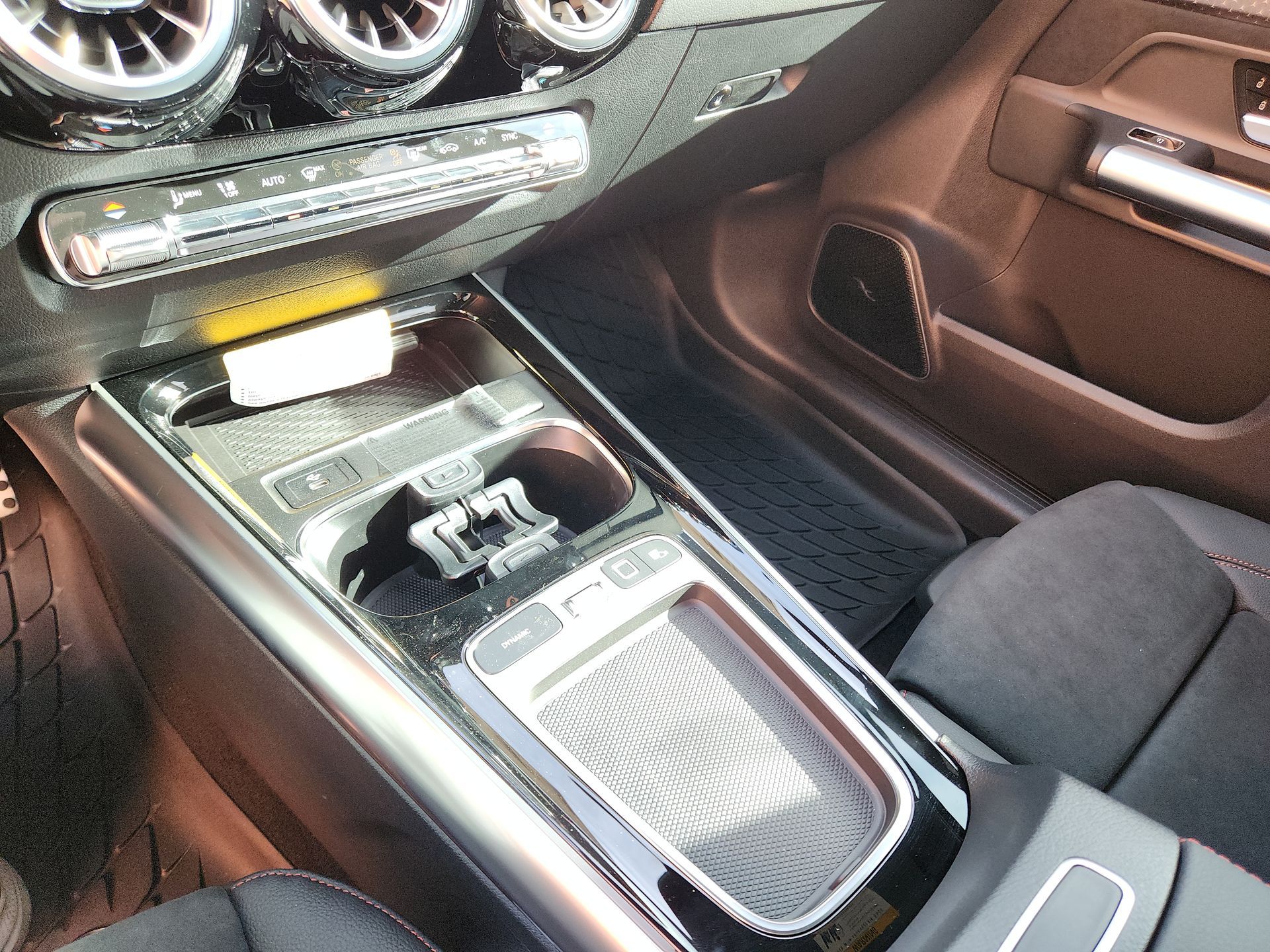 2025 Mercedes-Benz GLA GLA250 - Photo 21