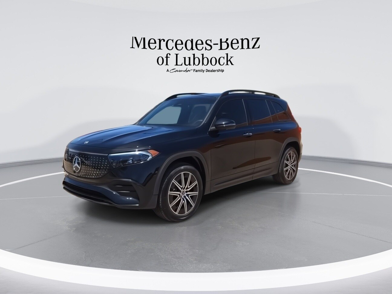 2025 Mercedes Benz EQB 350 4MATIC photo 4