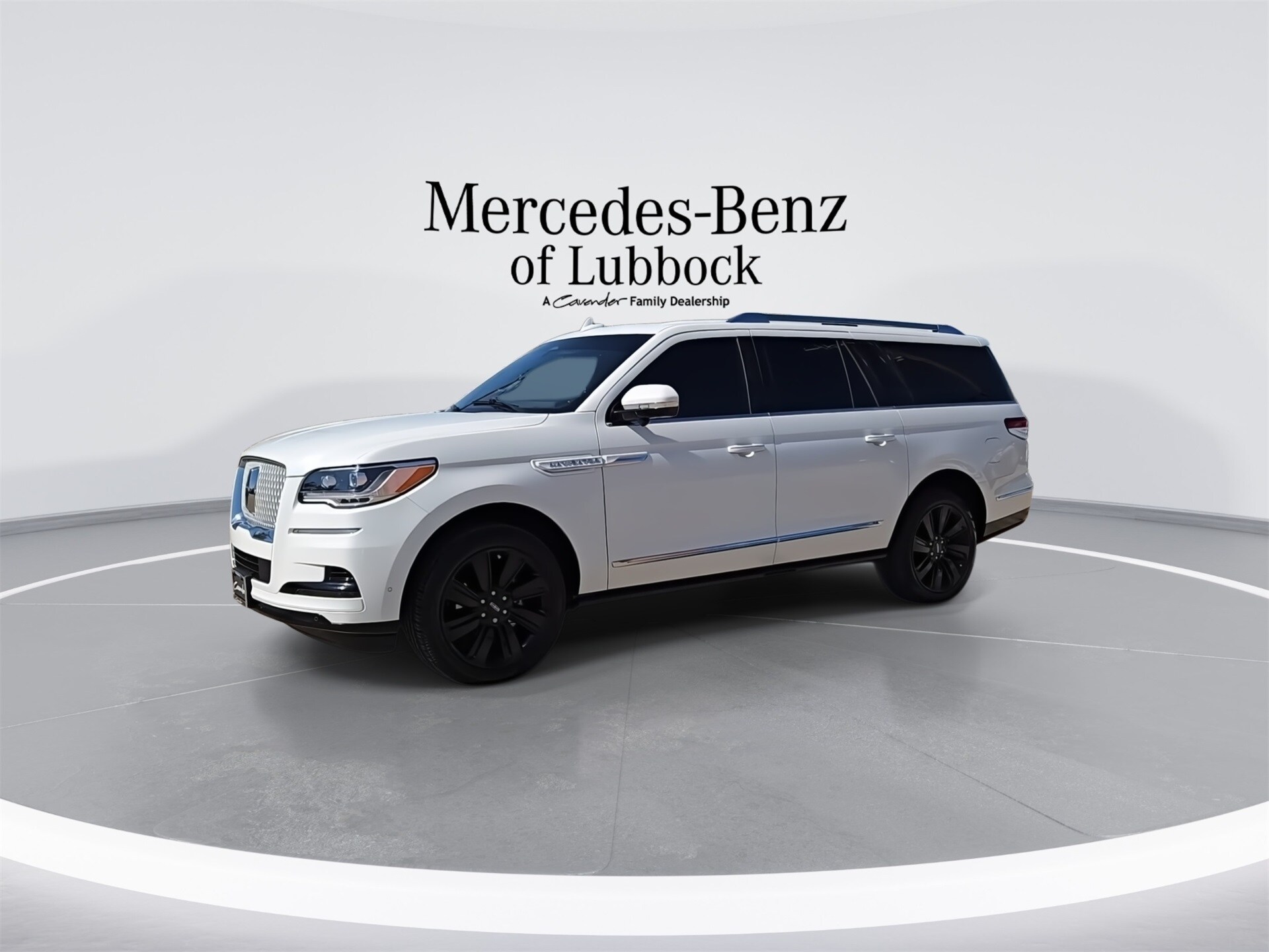 2023 Lincoln Navigator L Reserve photo 4