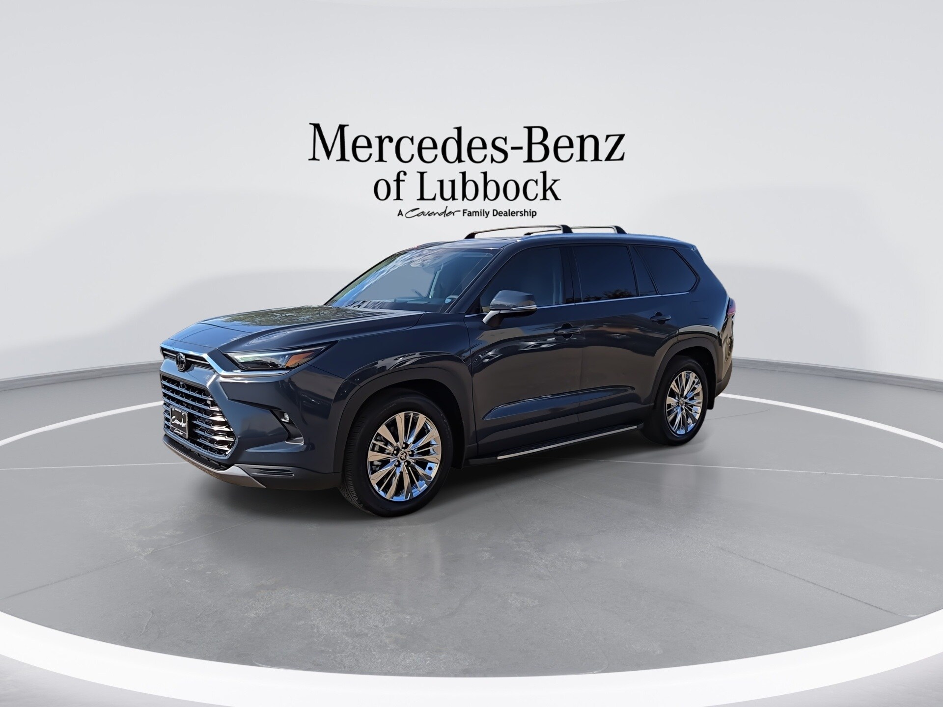2026 Toyota Grand Highlander Platinum photo 2