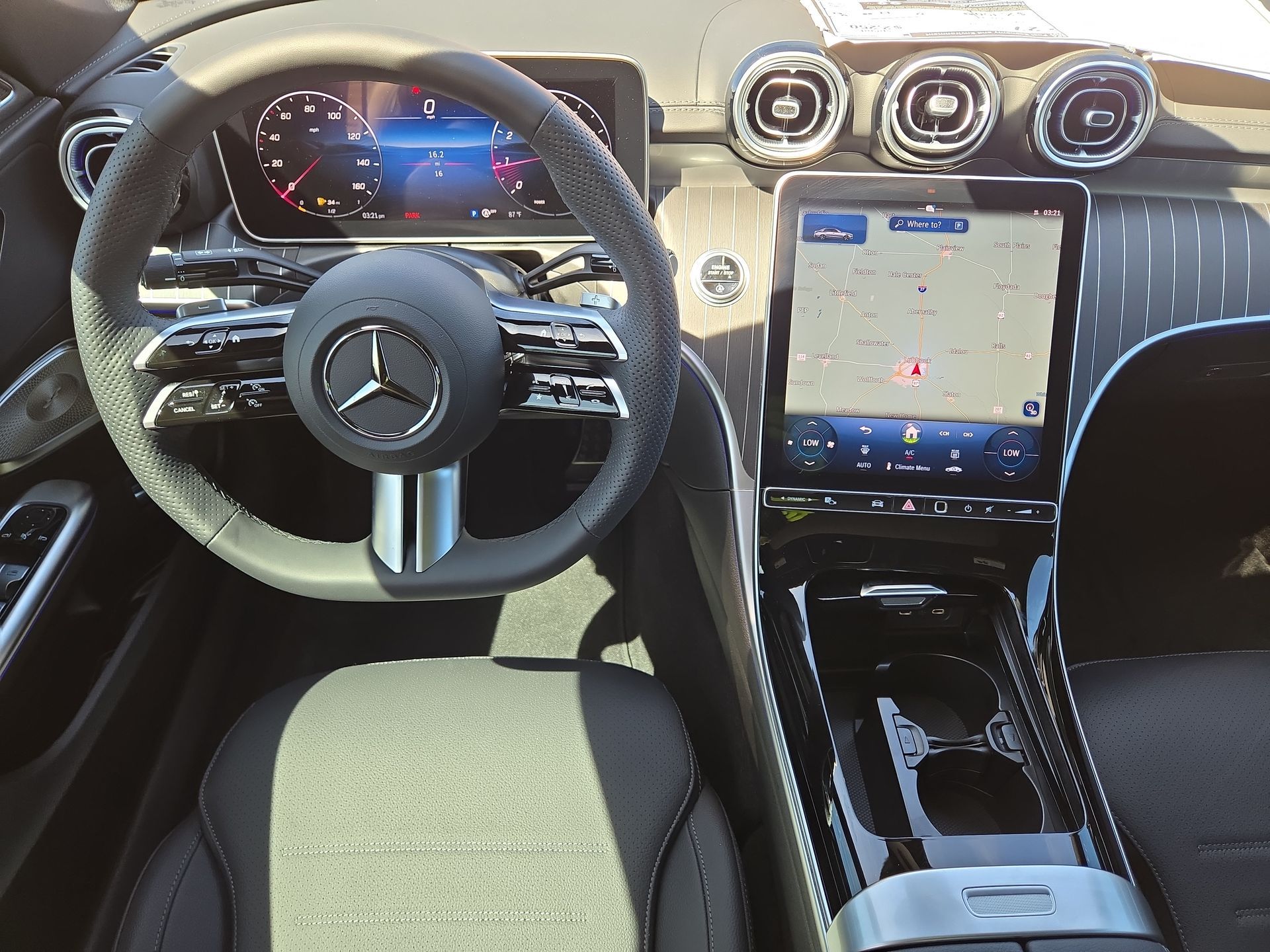 2025 Mercedes-Benz C-Class Sedan C 300 - Photo 14