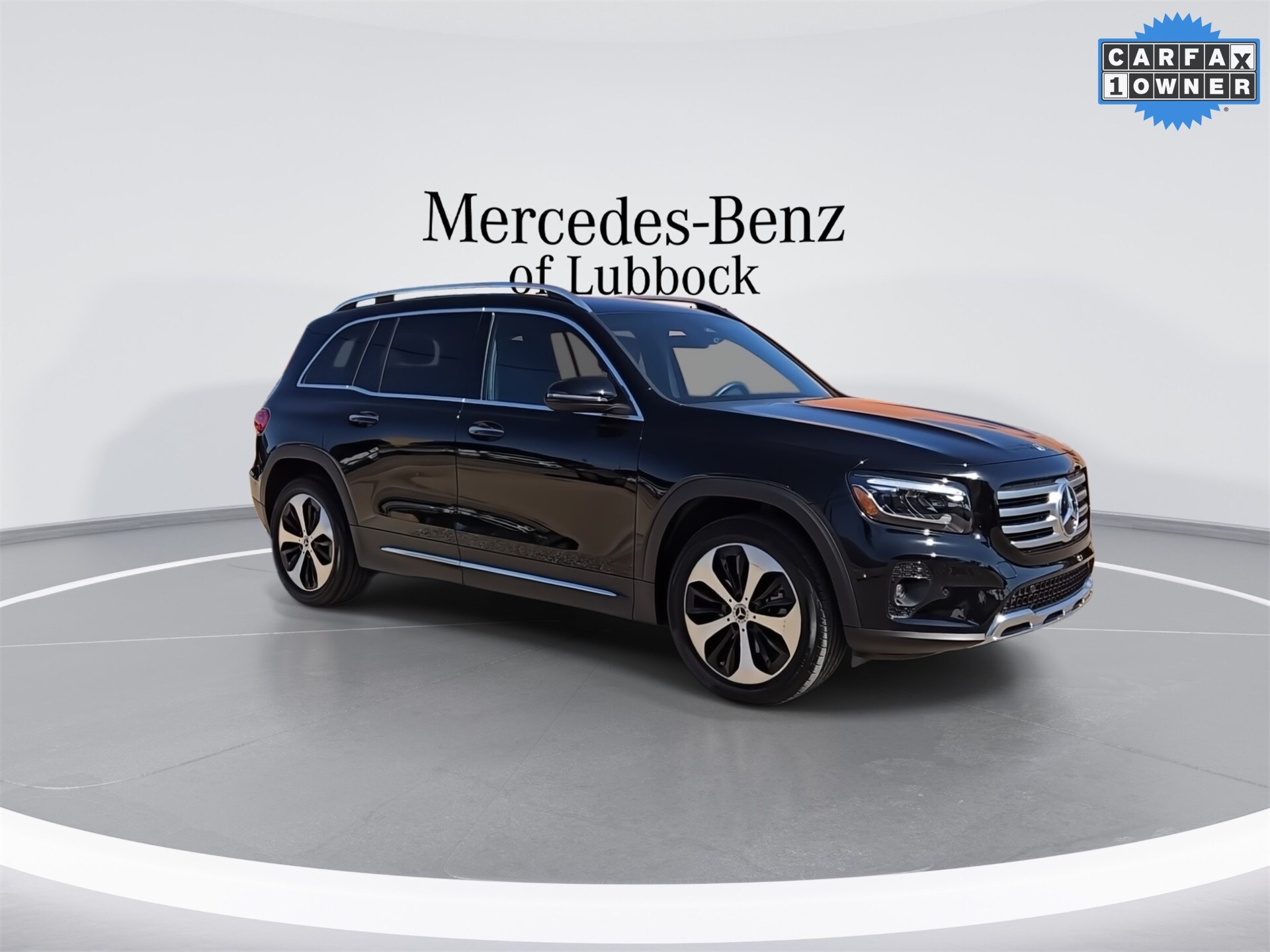 2024 Mercedes Benz GLB 250 photo 2
