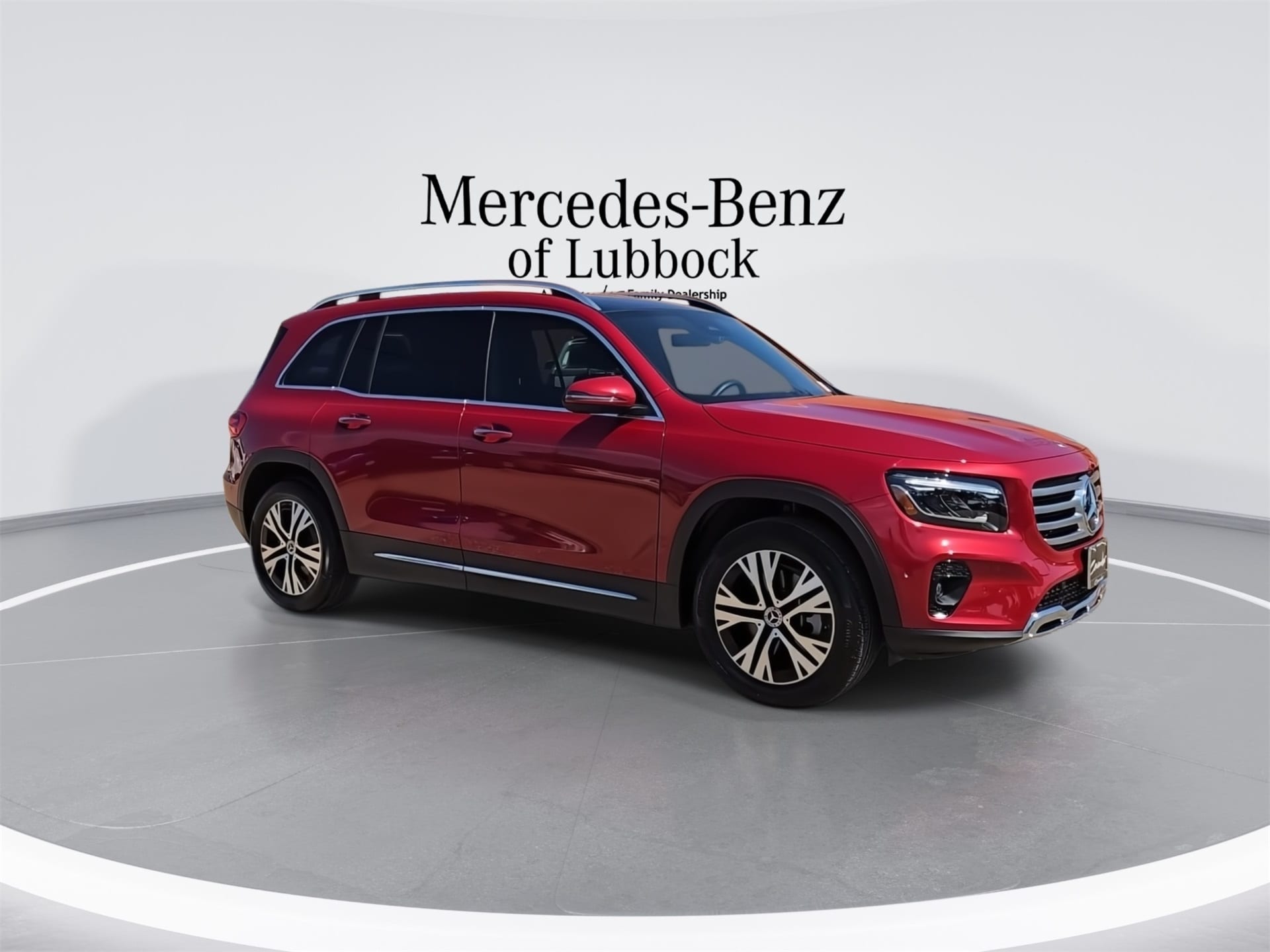 2024 Mercedes Benz GLB 250 4MATIC photo 2