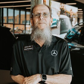 Staff member Craig Pennington from eb21c74124a2