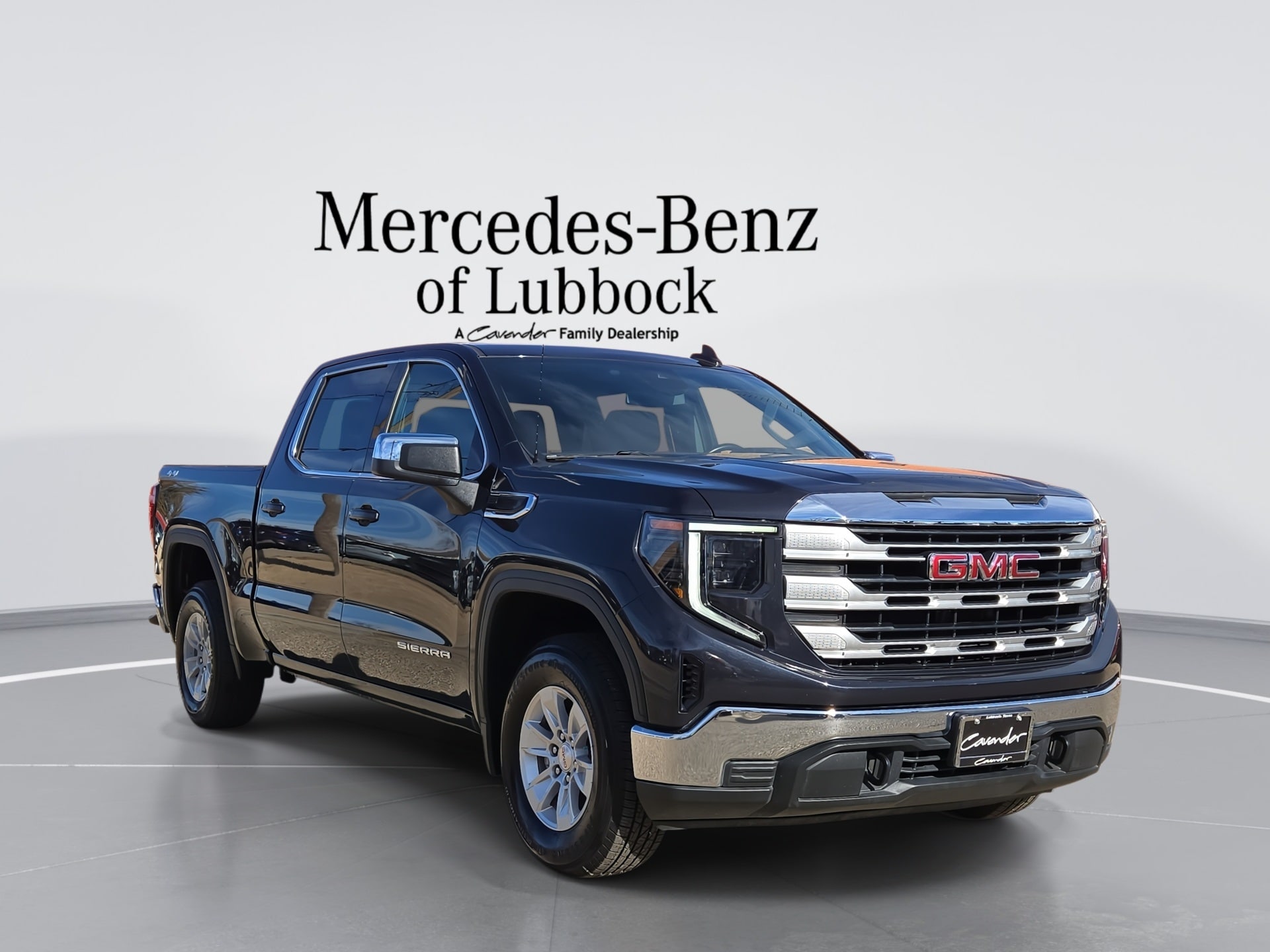 2024 GMC Sierra 1500 SLE's photo