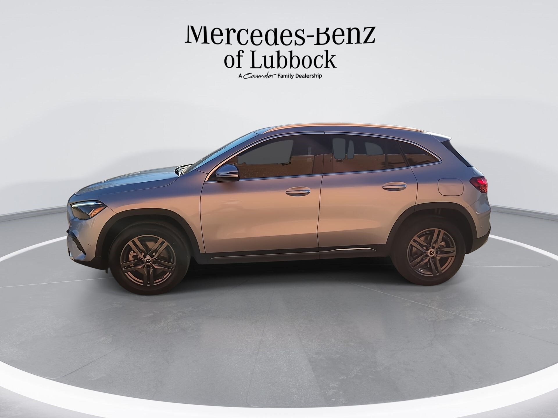 2025 Mercedes Benz GLA 250 4MATIC photo 4