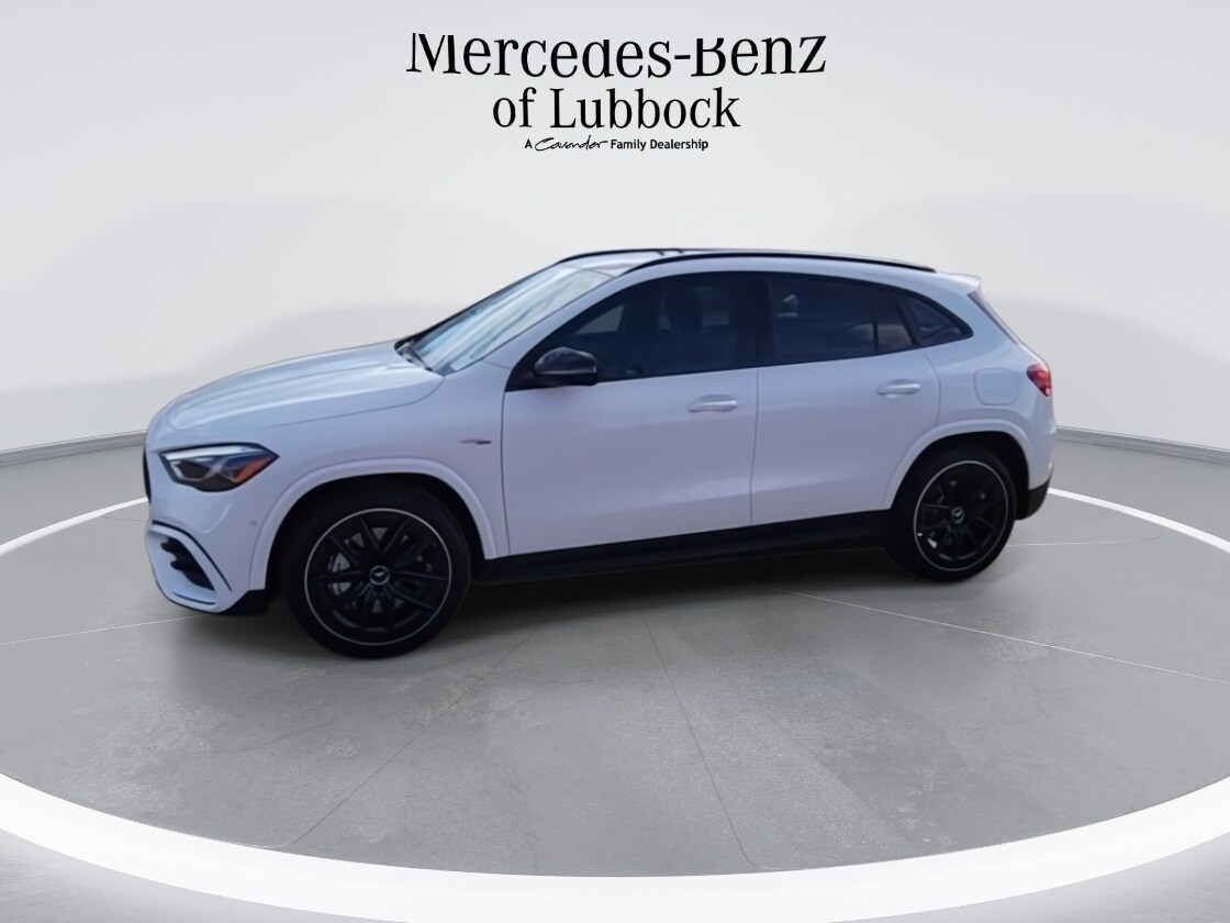 2025 Mercedes Benz GLA 35 AMG photo 4