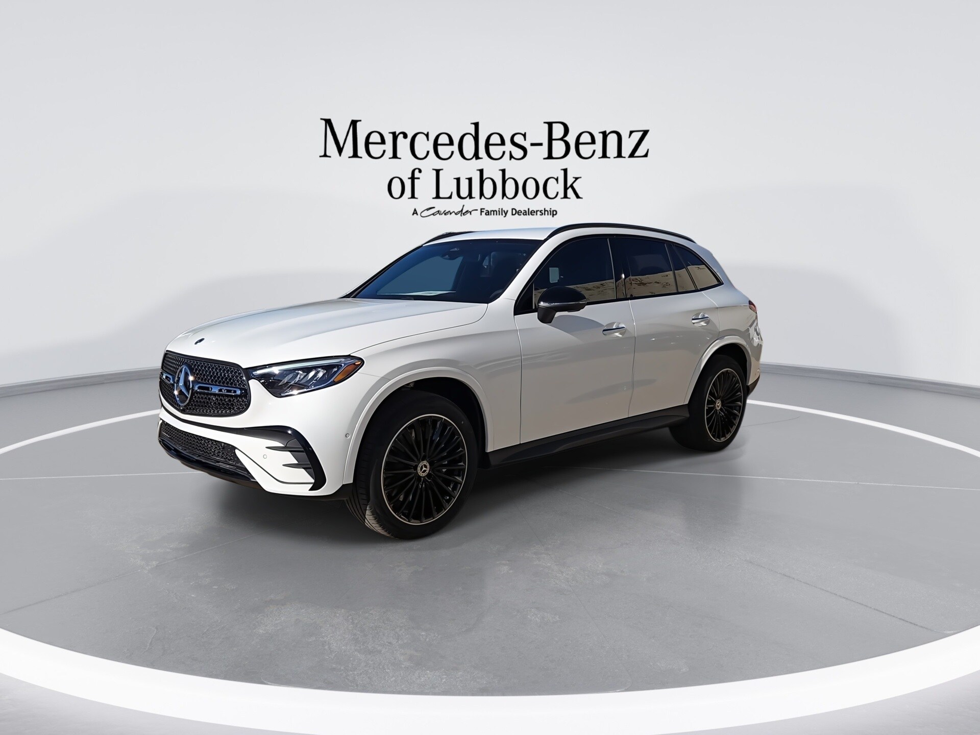 2025 Mercedes Benz GLC 300 photo 4