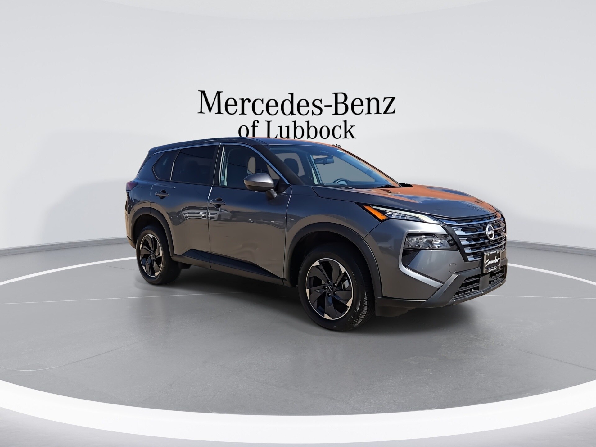2024 Nissan Rogue SV photo 2