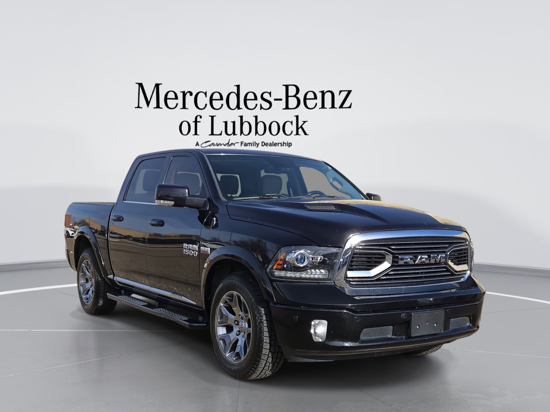 2018 RAM 1500 Laramie Limited Crew Cab 4WD