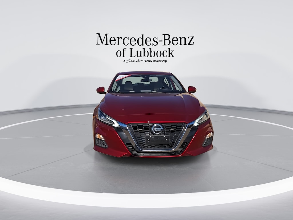 Used 2022 Nissan Altima 2.5 SV Sedan